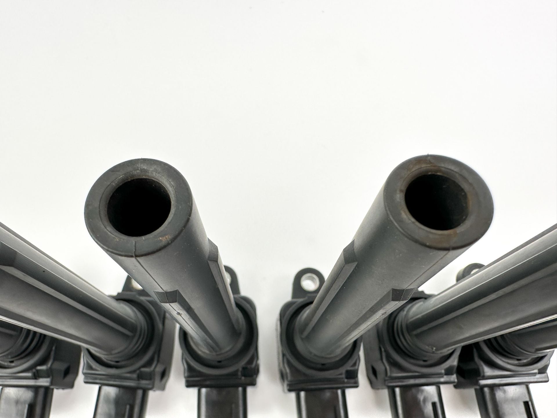 2019 Yamaha 250 HP 4 Stroke Outboard Ignition Coil Set 6CB-82310-00-00 OEM