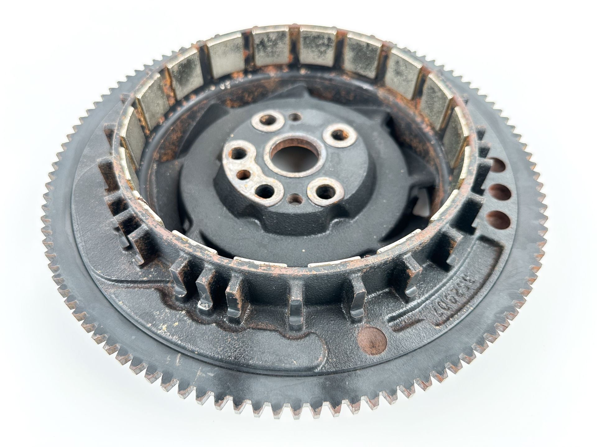 2008 Evinrude 200 HP 2 Stroke Etec Outboard Flywheel 5007033 OEM