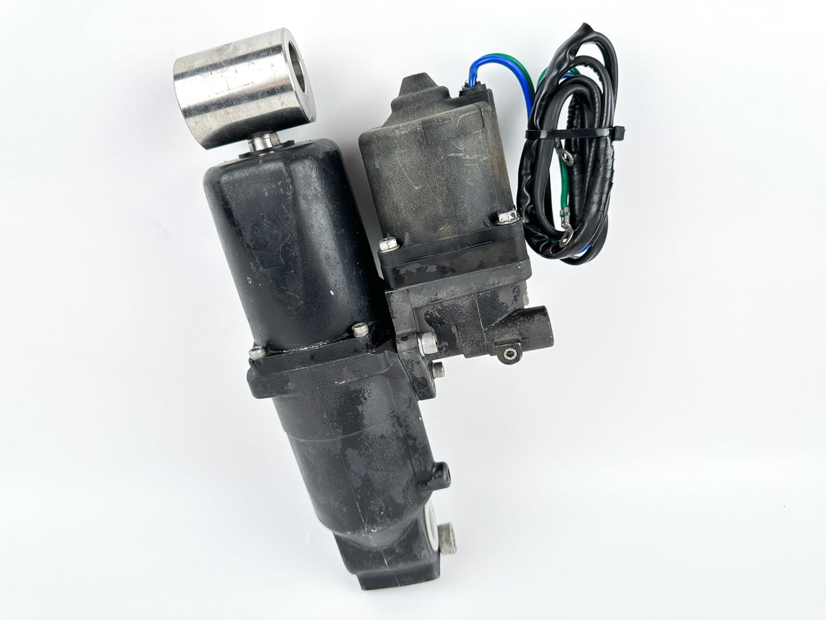 Suzuki DF 70 90 115 HP Outboard Engine Tilt Trim Unit Assembly Tested