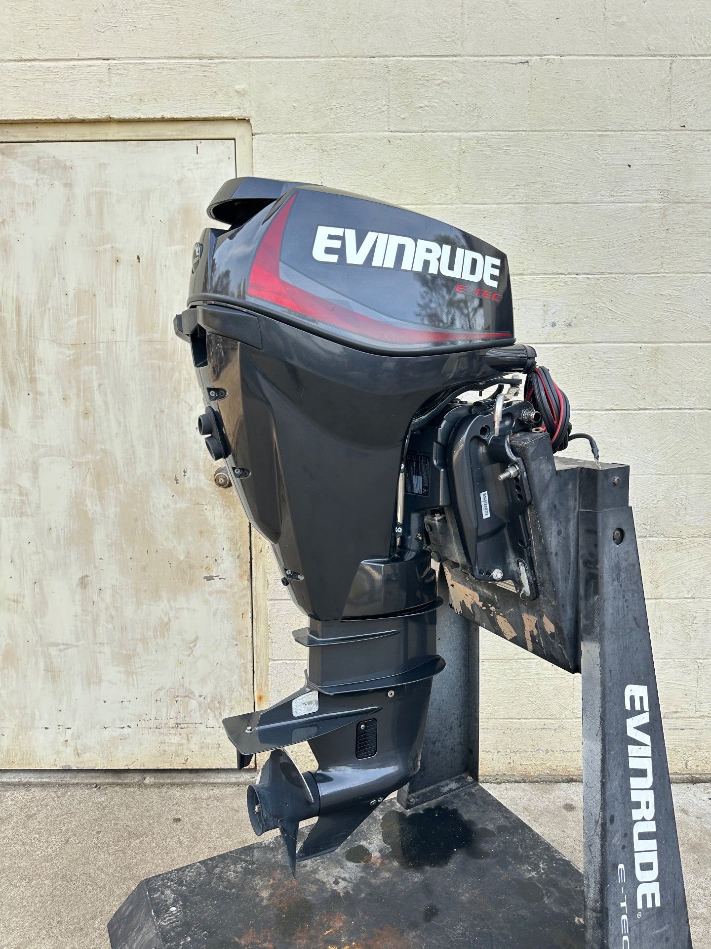 2016 Evinrude 30HP Etec 2 Stroke Outboard Engine W/ 20" Shaft - 78 Hours