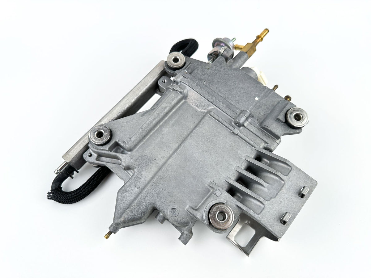 2009 Yamaha 250 HP 4 Stroke Outboard VST Float Chamber Assembly 6P2-14180-04-00 OEM
