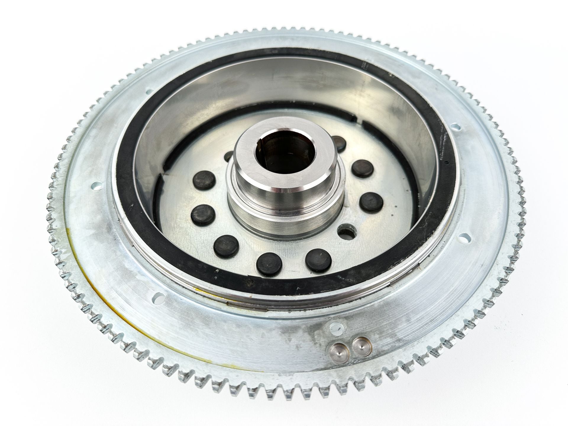 2009 Yamaha 225 HP 2 Stroke Outboard Flywheel Rotor 60V-81450-00-00 OEM