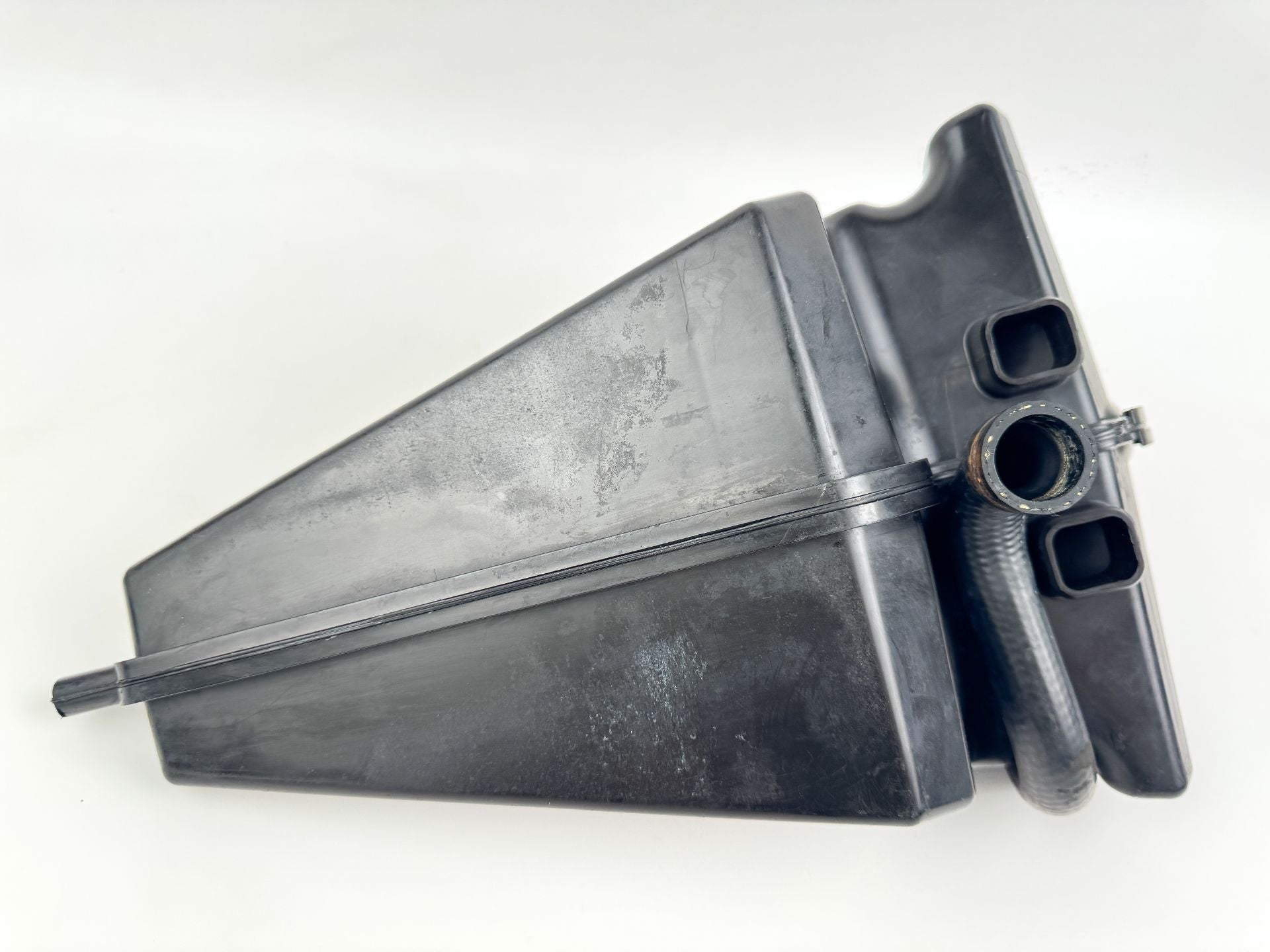 2008 Evinrude 300 HP 2 Stroke Outboard Muffler 5005699 OEM