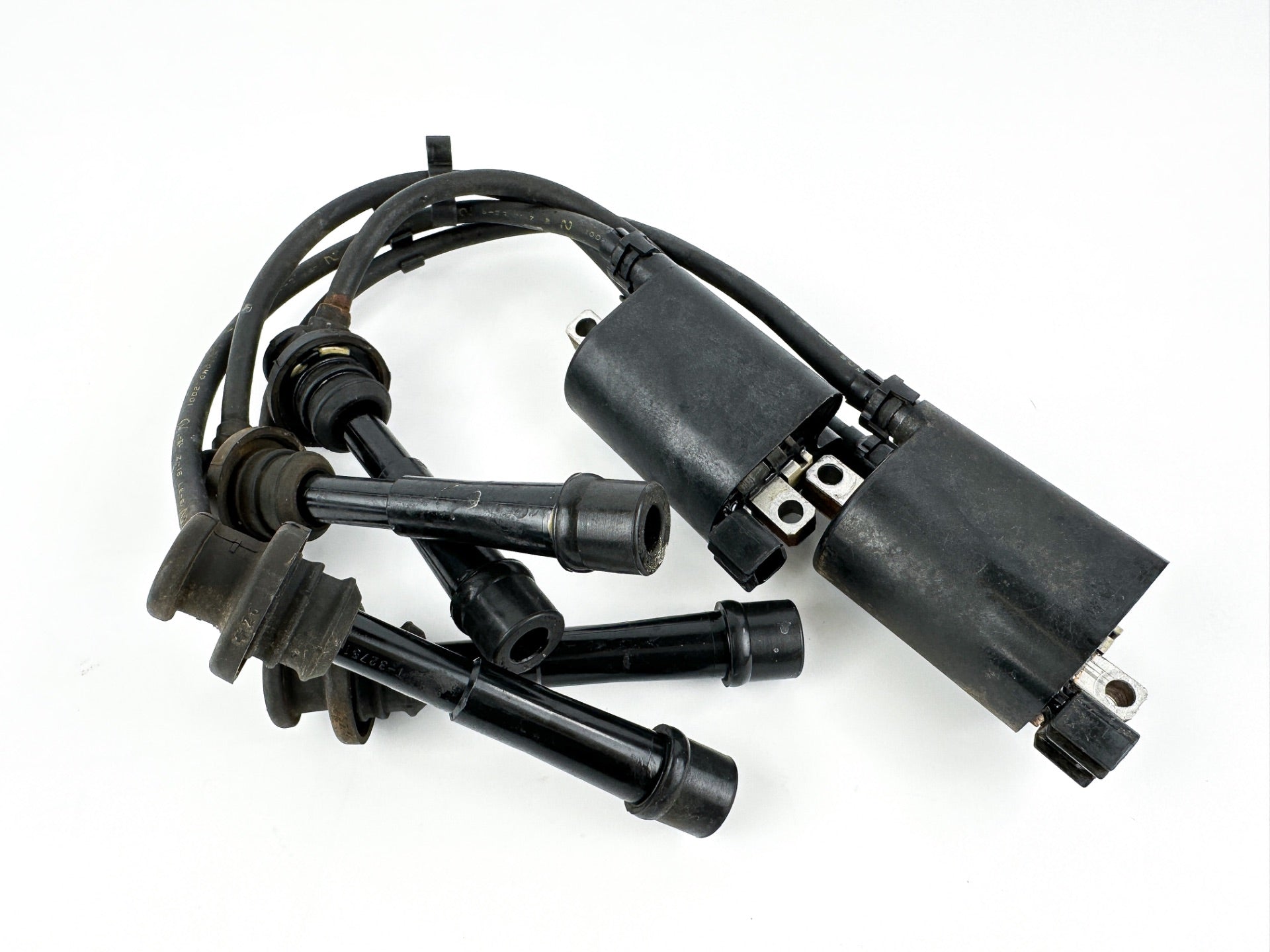 2004 Suzuki 115 HP 4 Stroke Outboard Ignition Coil Set 33410-90J00 OEM