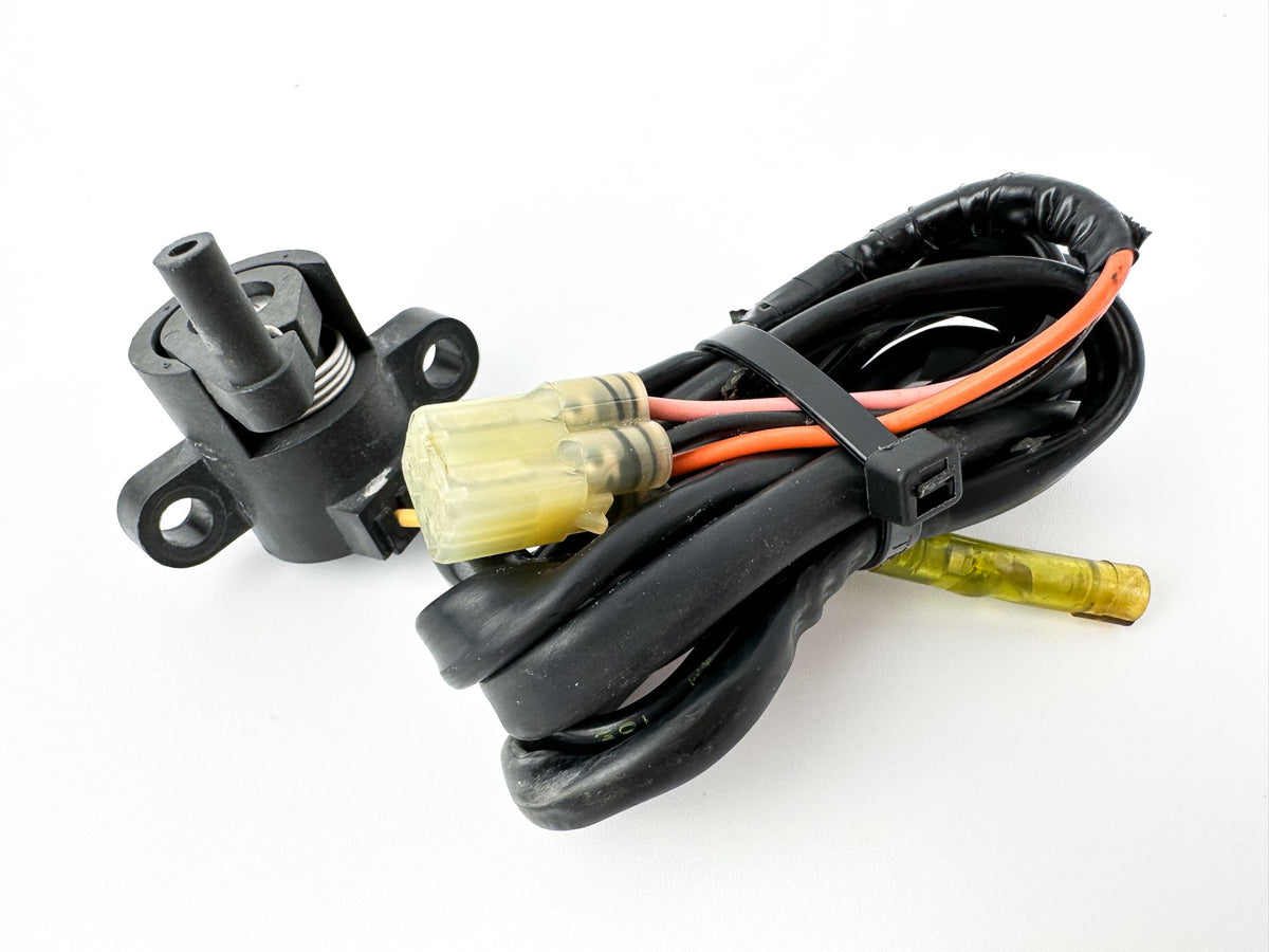 Yamaha Outboard Trim Sender Sending Unit Sensor 64E-83672-00-00