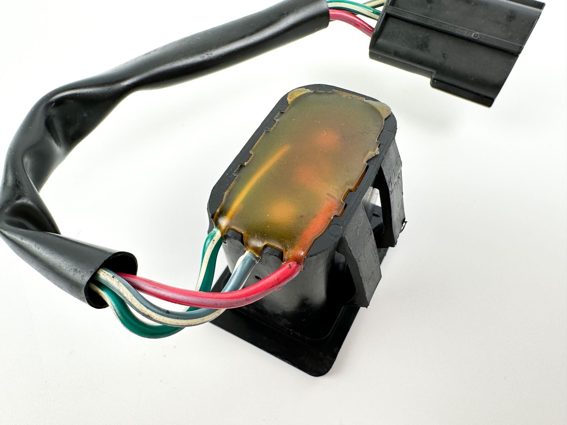 2008 Mercury 90 HP 4 Stroke Outboard Trim Switch 896620001 OEM