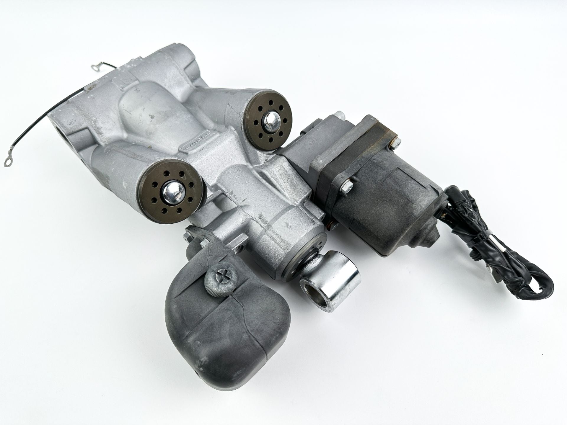 2016 Suzuki 175 HP 4 Stroke Outboard Power Trim Tilt Unit 48000-96J16 OEM