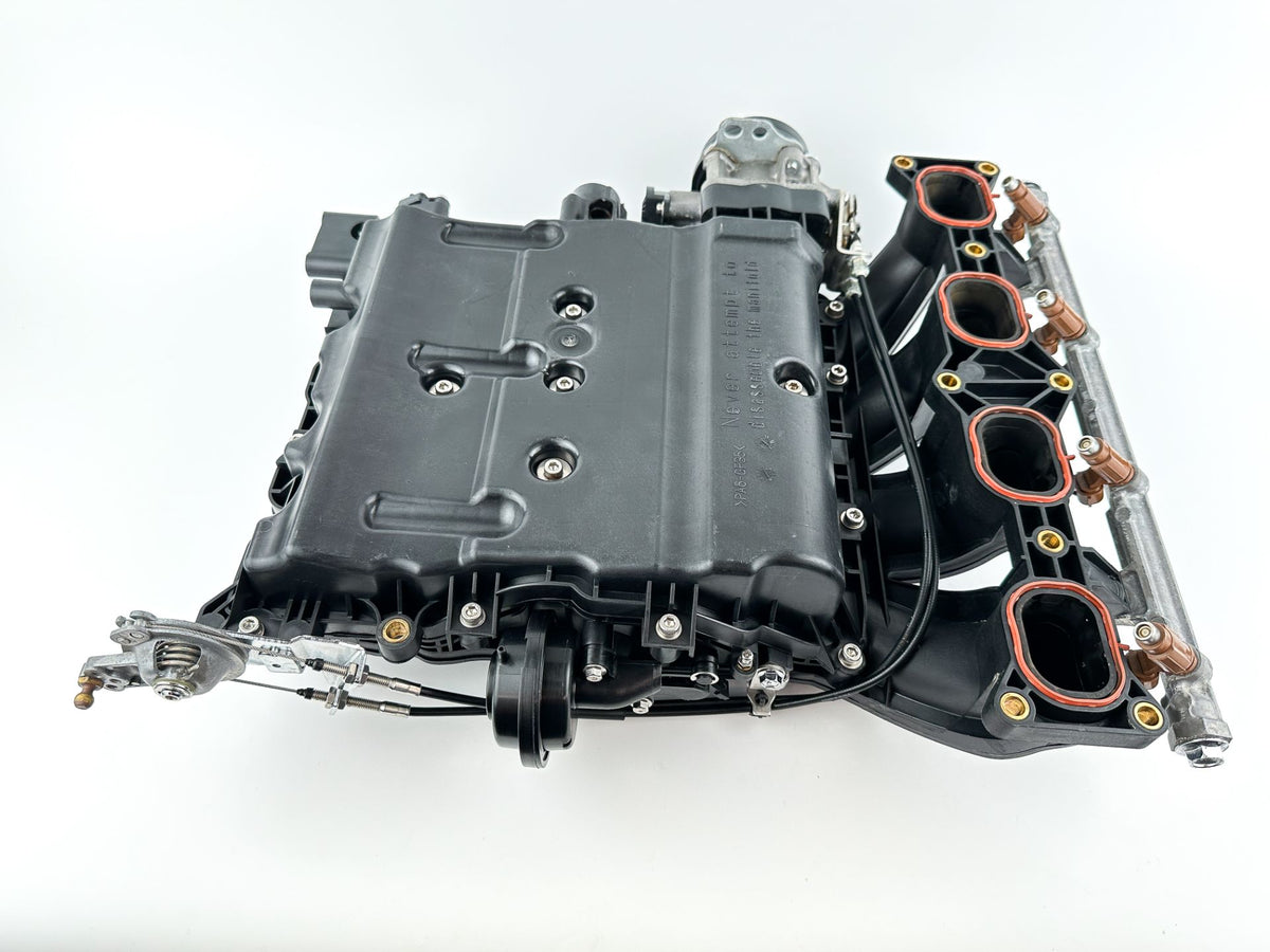 2017 Suzuki 200 HP 4 Stroke Outboard Intake Manifold 13300-96J01 OEM