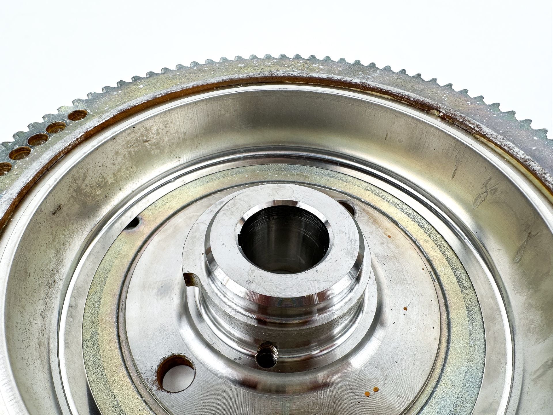 2004 Yamaha 90 HP 2 Stroke Outboard Flywheel Rotor 6H0-85550-00-00 OEM