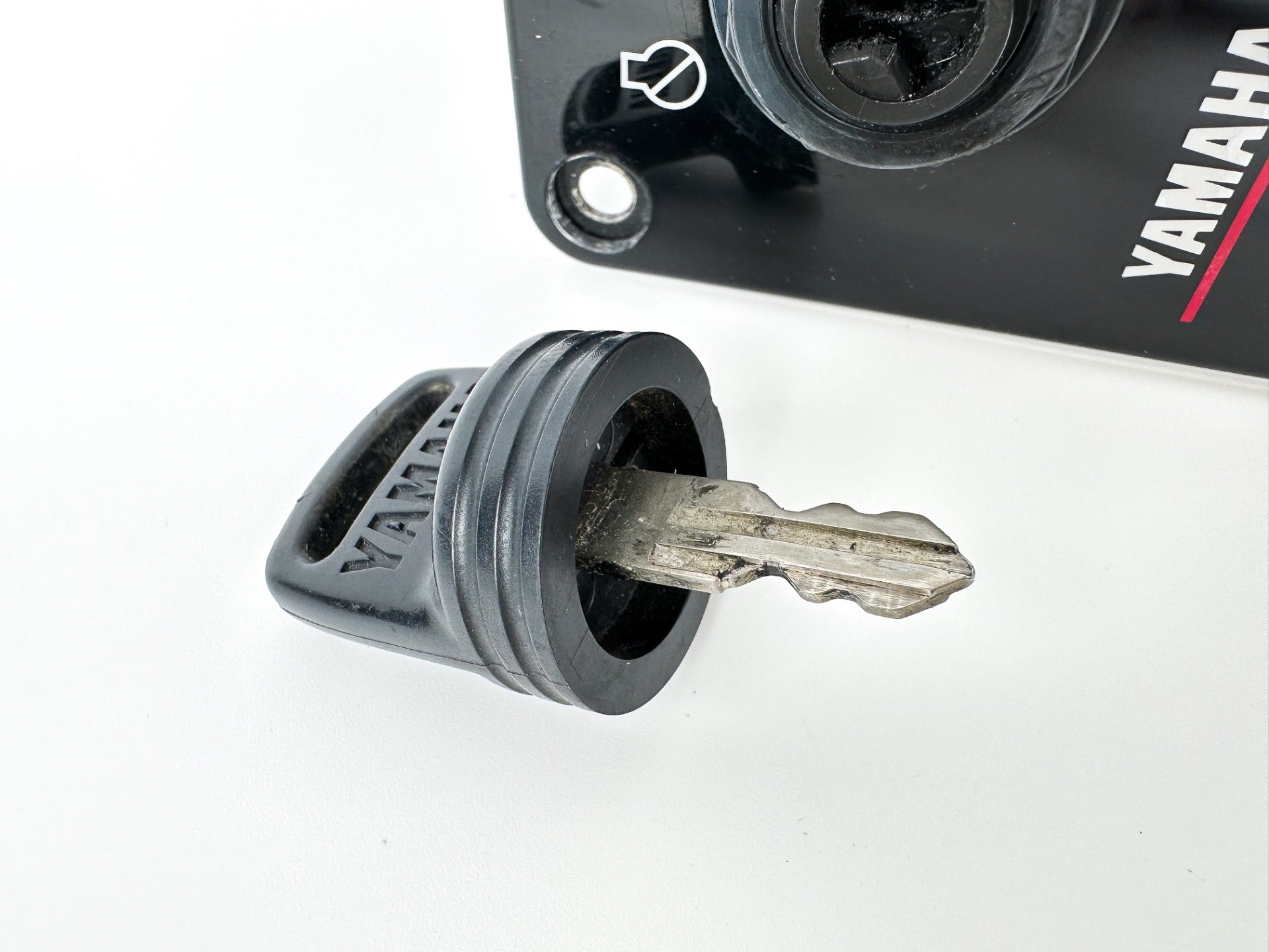 Yamaha Single Engine Key Switch With Key - Good Condition