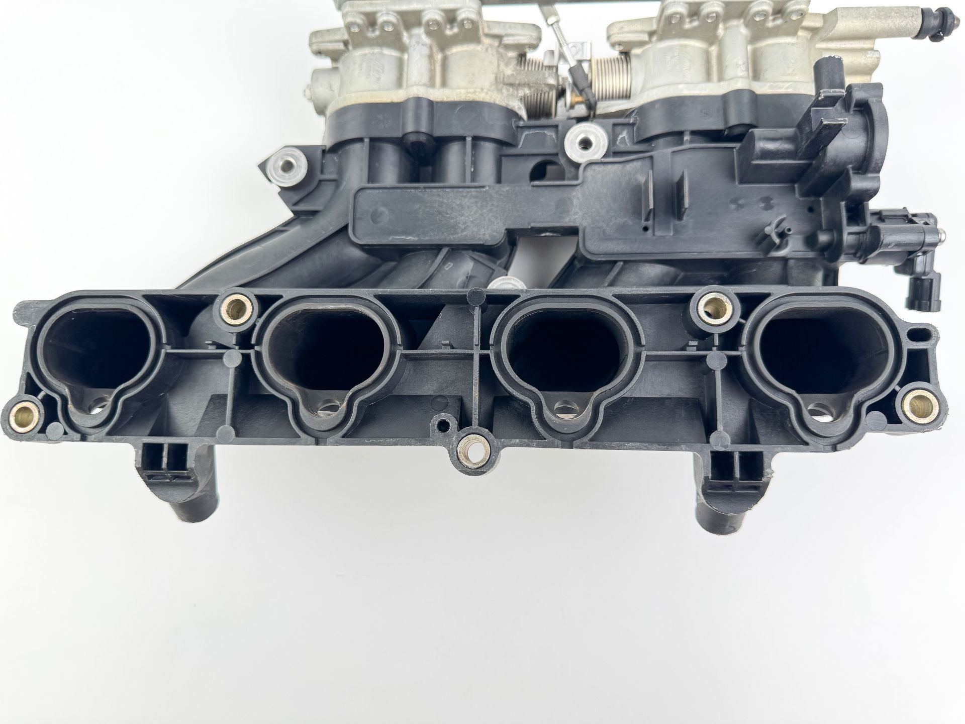 2004 Yamaha 150 HP 4 Stroke Outboard Intake Manifold & Throttle Body 63P-14440-00-00 OEM