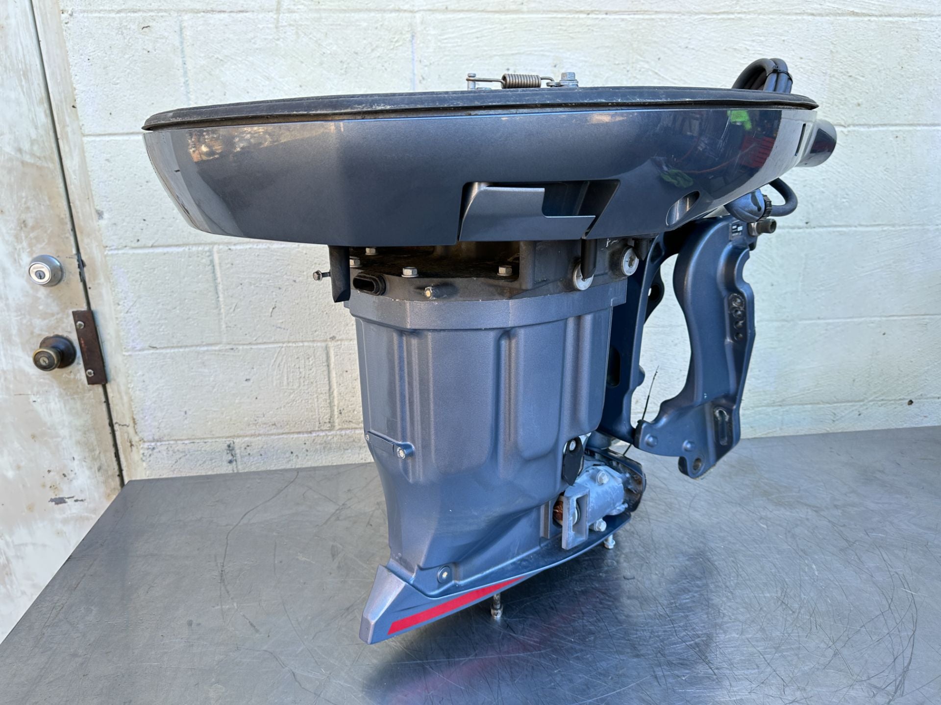2017 Yamaha 250 HP 4 Stroke VMAX Outboard Complete Midsection & Swivel Bracket OEM