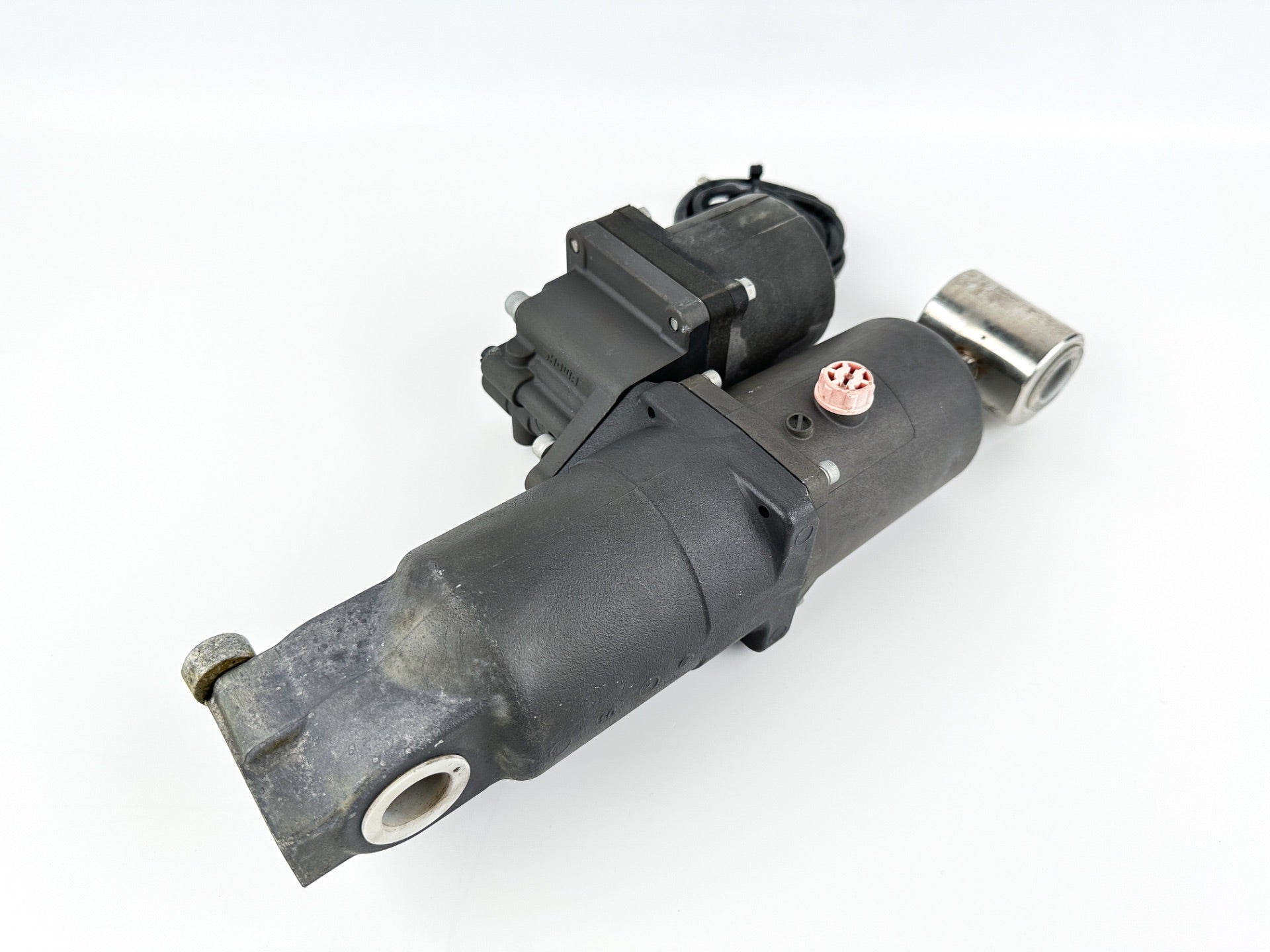 Johnson Suzuki DF 70 90 115 HP Outboard 4 Stroke Power Tilt Trim Unit Assembly