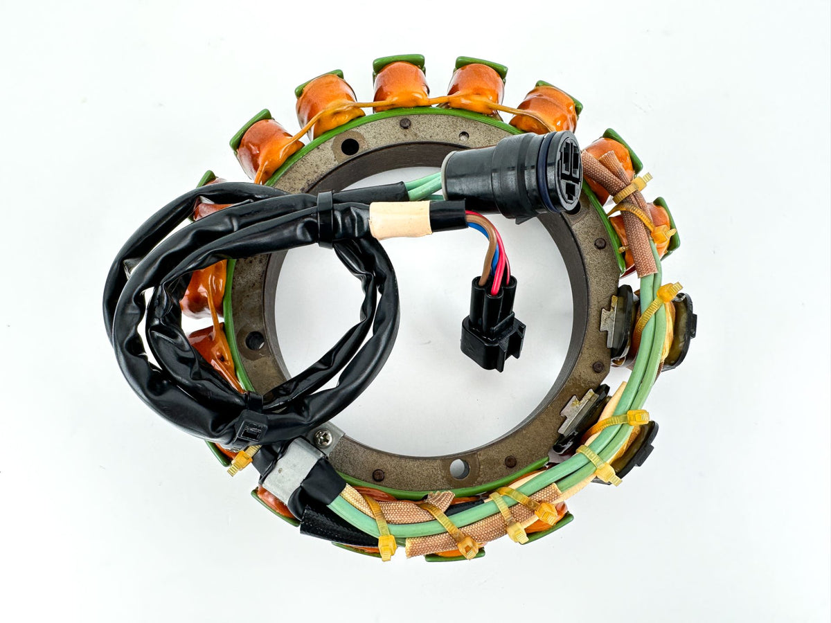 2005 Yamaha 200 HP 2 Stroke Outboard Stator W/ Pulser Coil 65L-85510-00-00 OEM