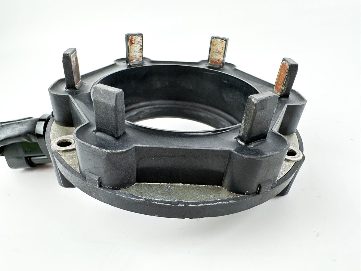 2003 Yamaha 200 HP 2 Stroke Outboard Coil Pulser 68F-85580-00-00 OEM
