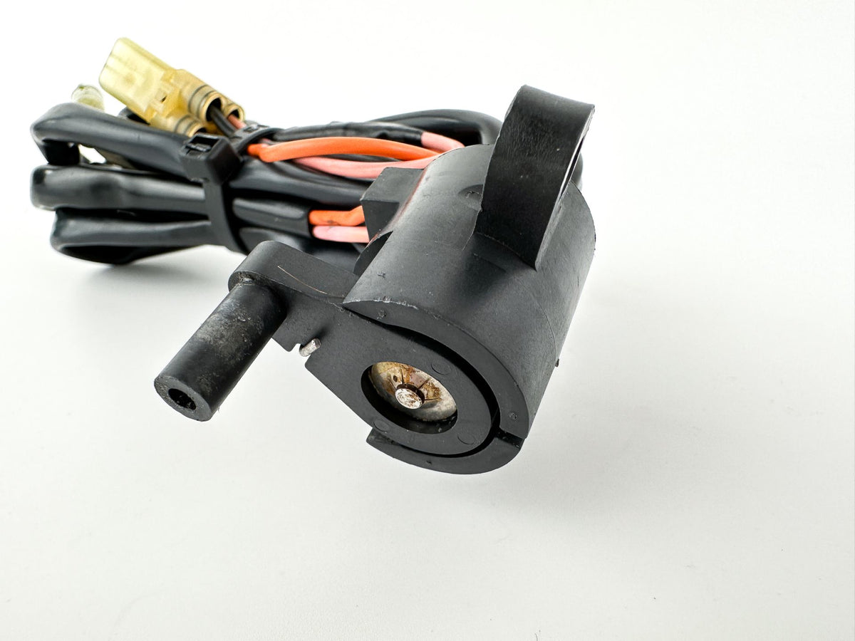 1997 Yamaha 130 HP 2 Stroke Outboard Trim Sender Unit Sensor 64E-83672-01-00 OEM