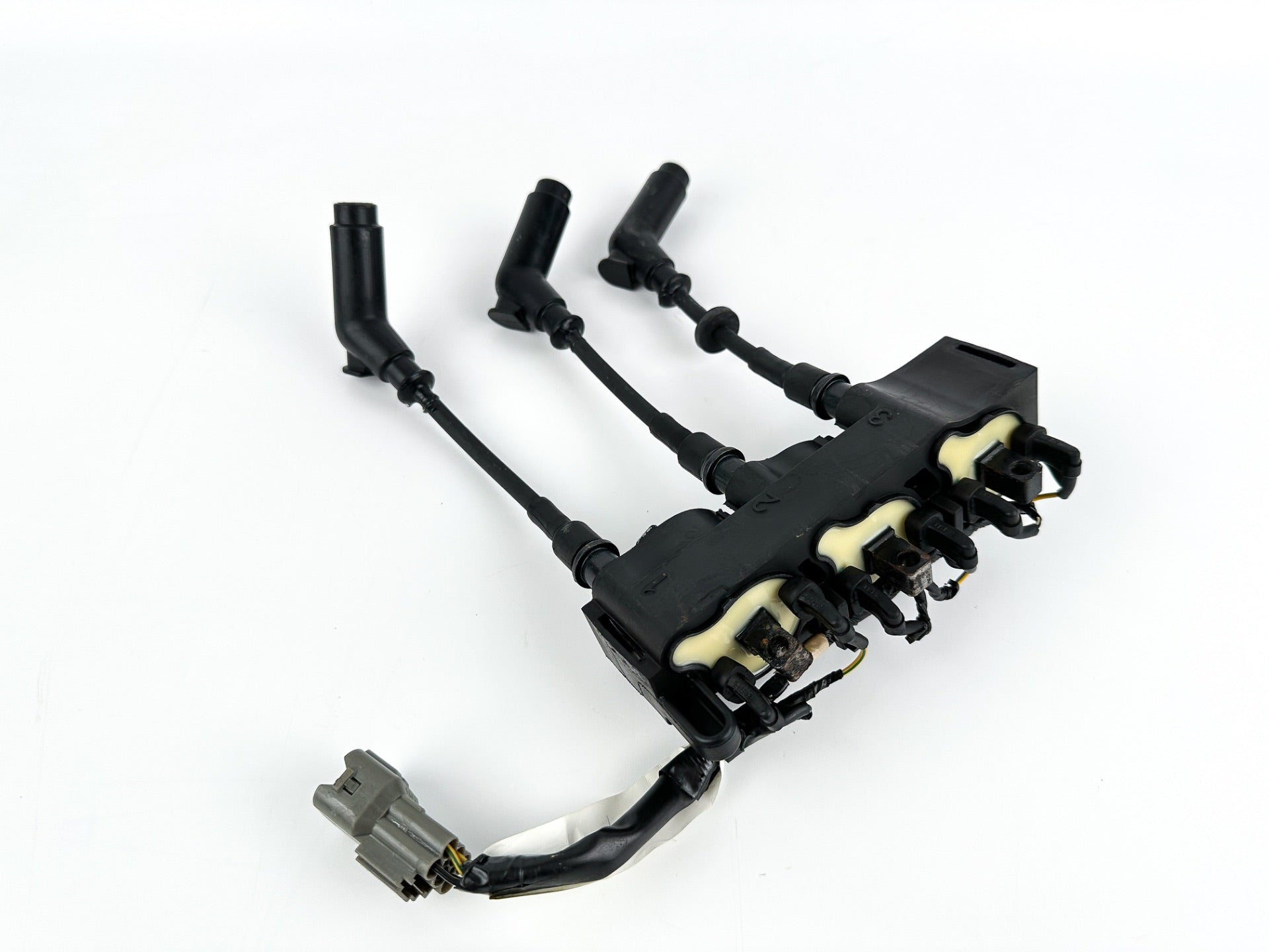 2012 Honda 50 HP 4 Stroke Outboard Ignition Coil Set 30511-ZZ5-013 OEM