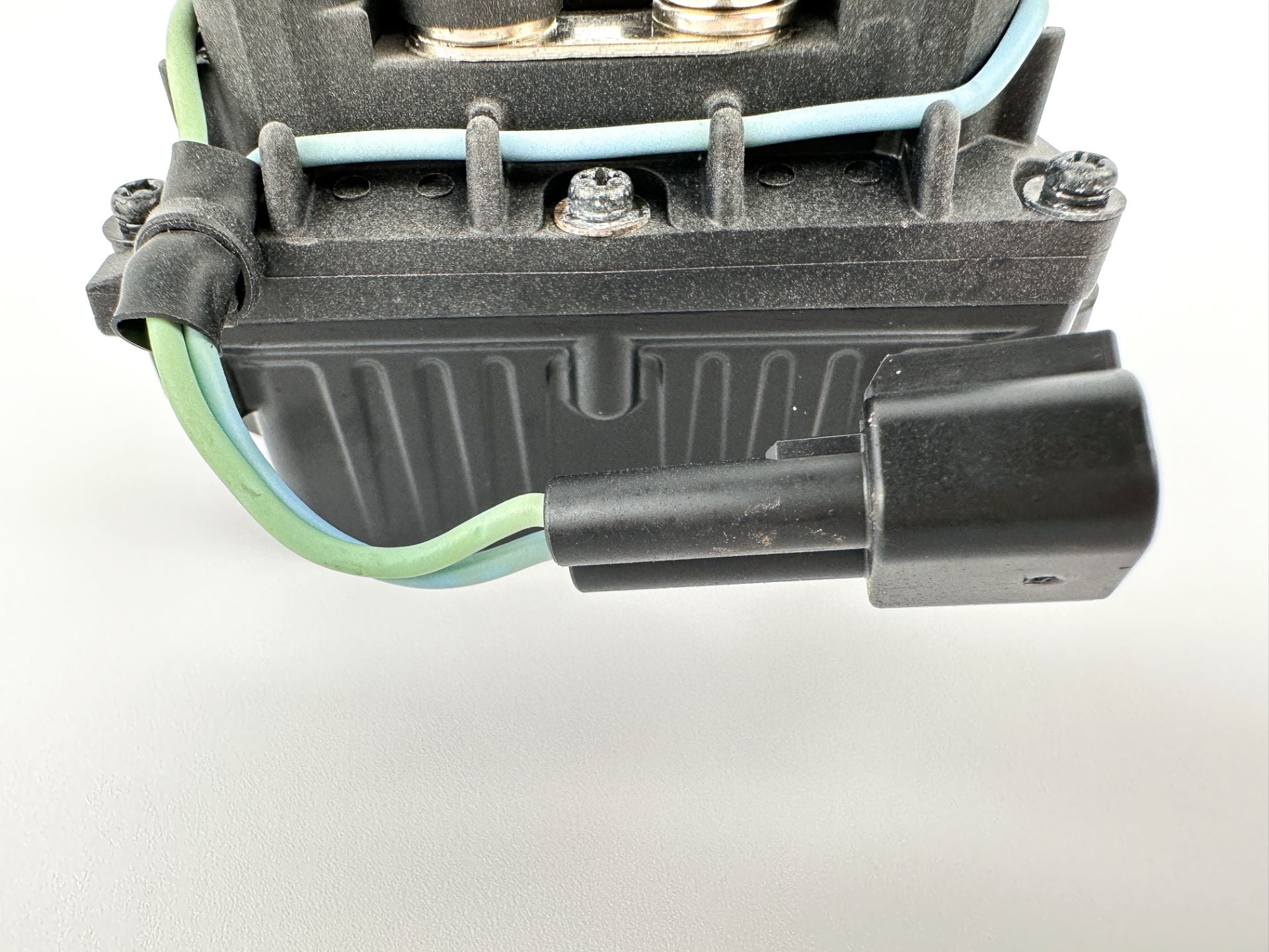 2011 Yamaha 115 HP 4 Stroke Outboard Trim Tilt Relay 63P-81950-00-00 OEM