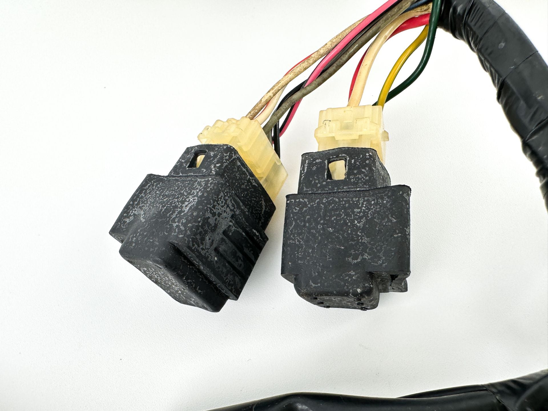 2005 Suzuki 115 HP 4 Stroke Outboard Engine Wire Harness 36610-90J61 OEM