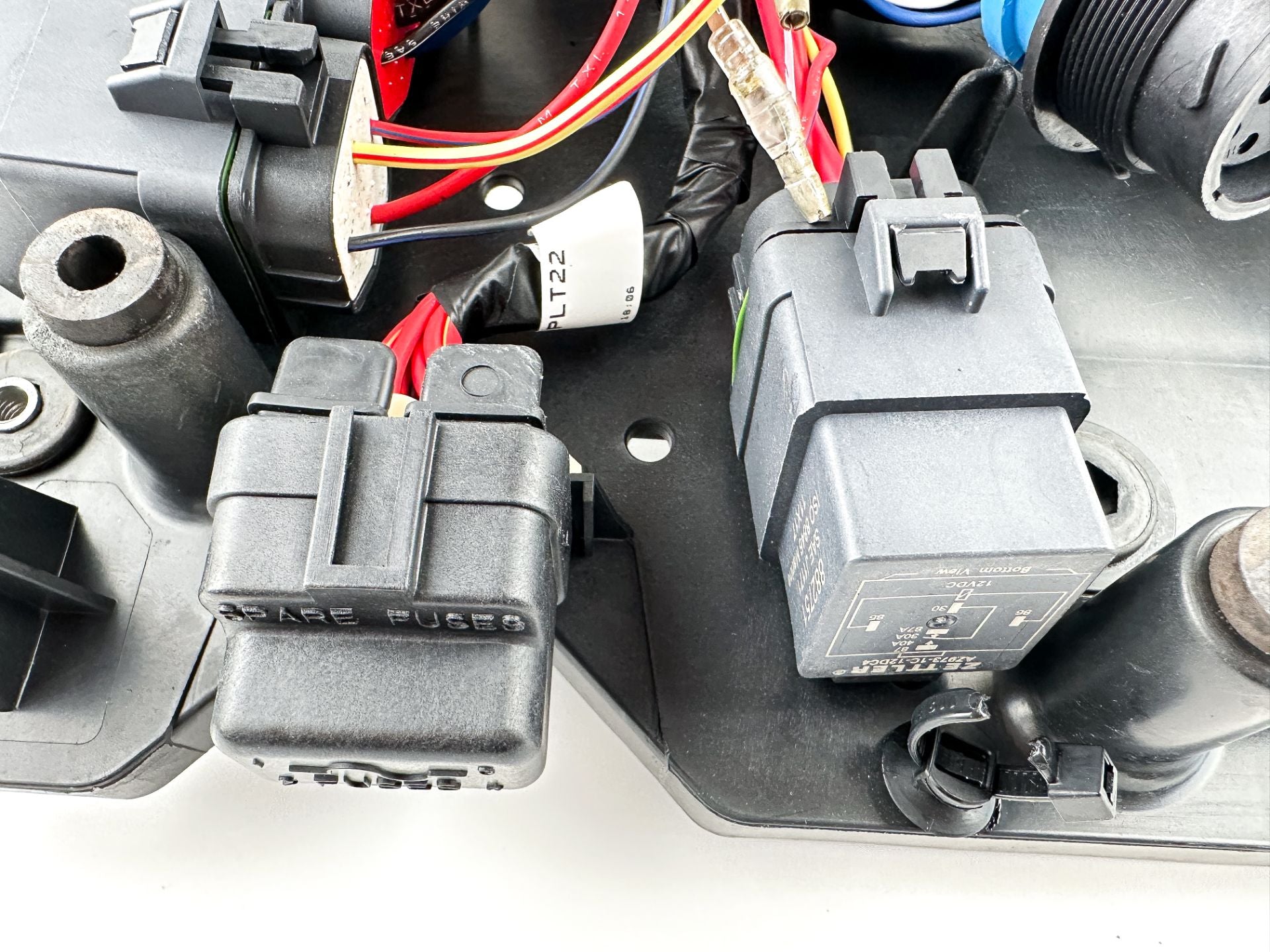 2018 Mercury 115 HP 4 Stroke Outboard Wire Harness W/ Regulator and Ignition Coils 8M0088060
