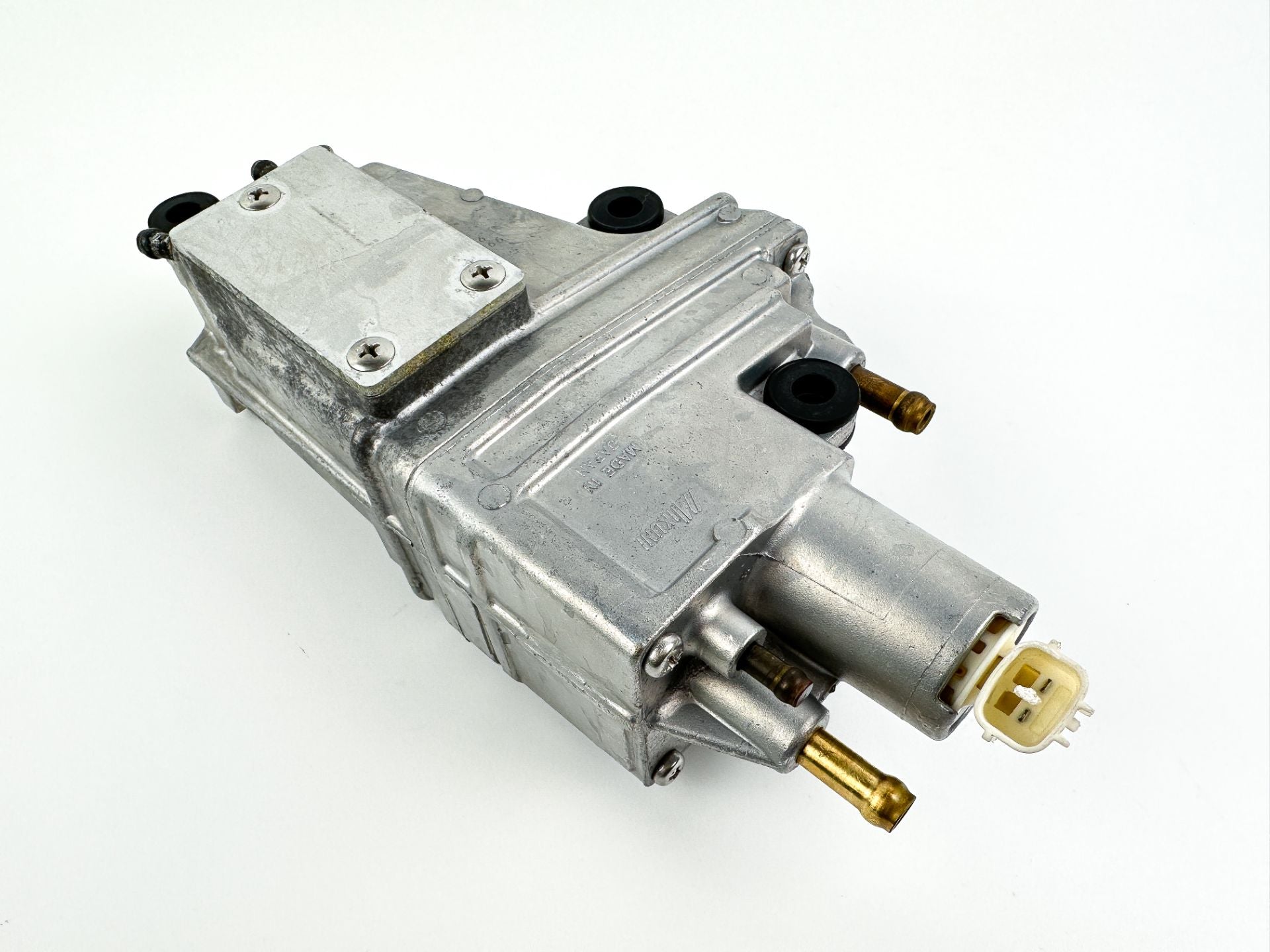 2000 Evinrude 70 HP 4 Stroke Outboard Vapor Separator Tank VST 15600-99EV2 OEM