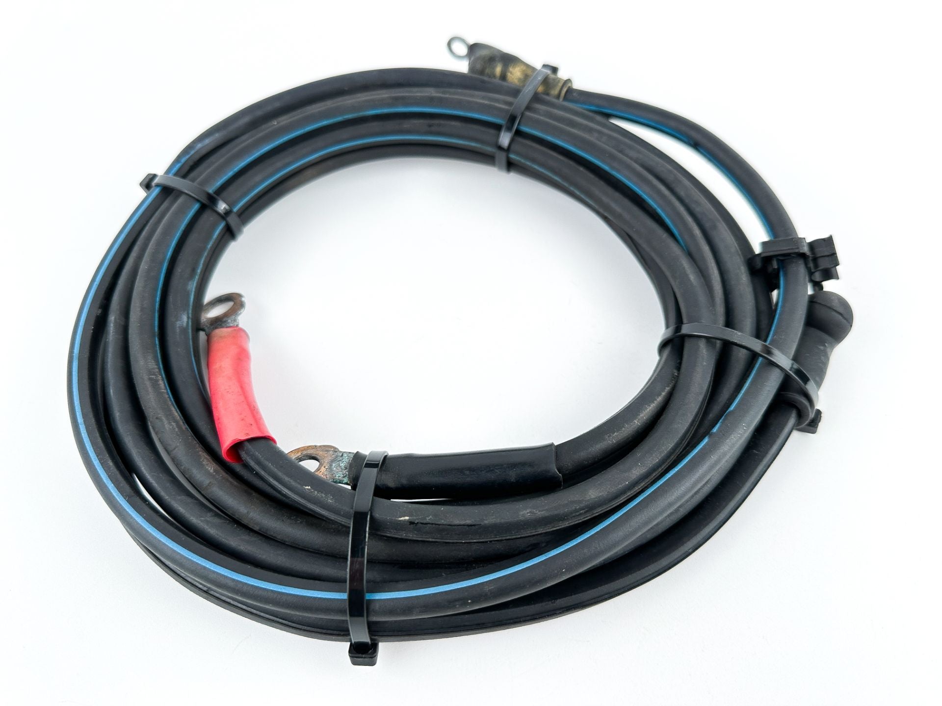 2004 Yamaha 90 HP 2 Stroke Outboard Battery Cables 6H0-82105-J1-00 OEM
