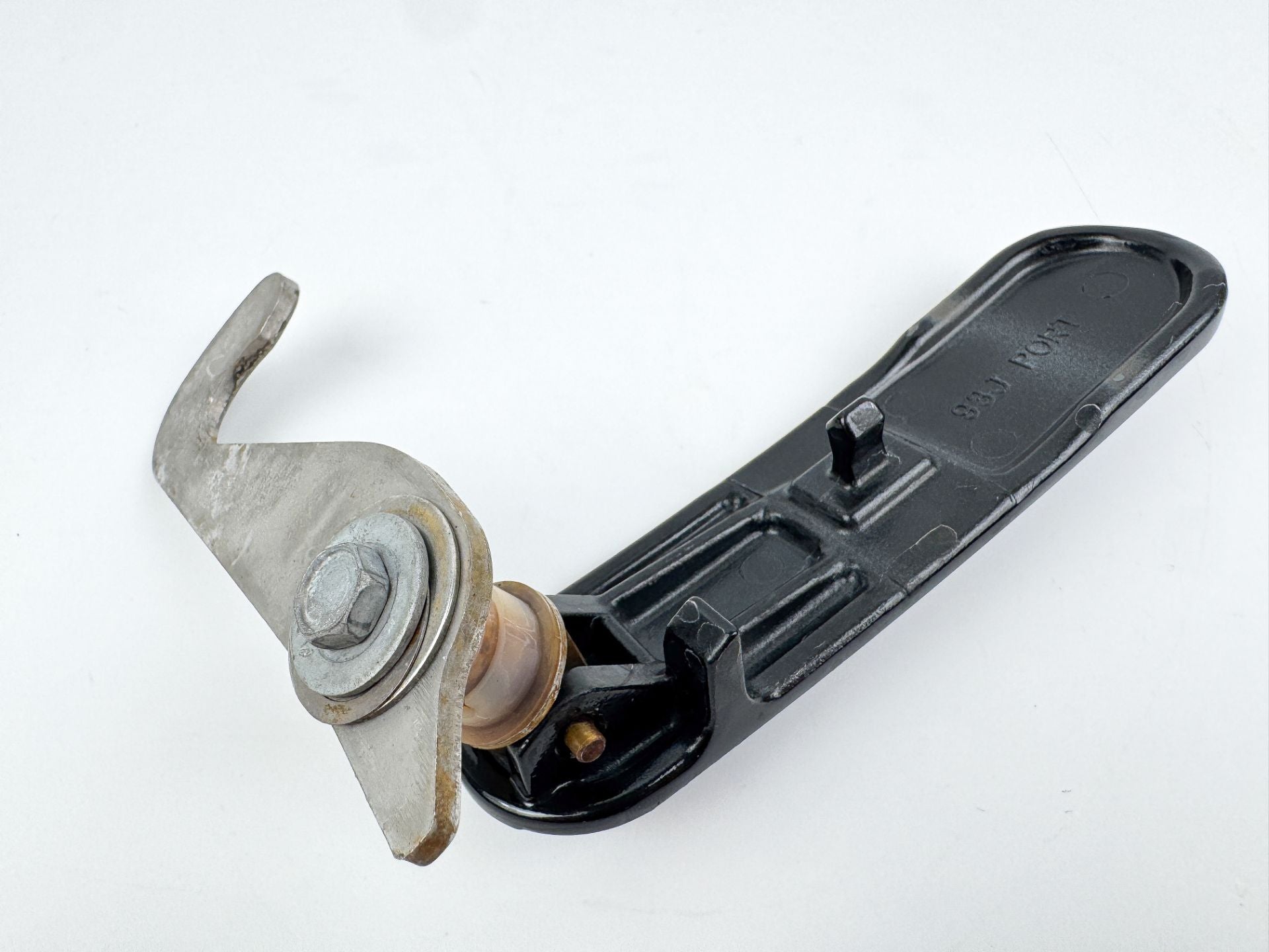2009 Suzuki 250 HP 4 Stroke Outboard Port Latch Handle 61634-93J00-0EP OEM