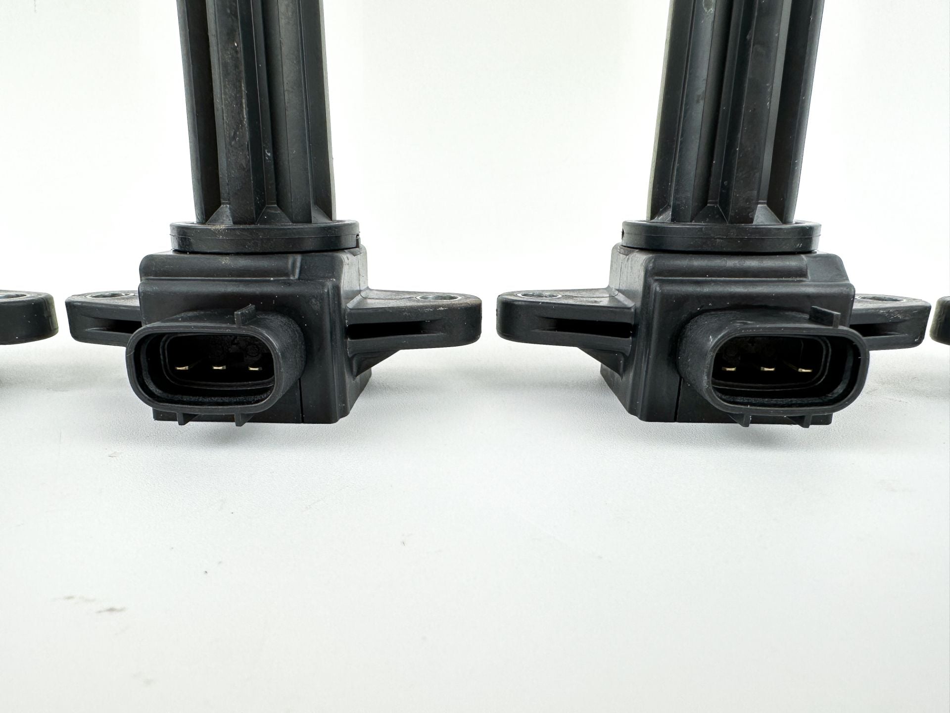 2007 Yamaha 250 HP 4 Stroke Outboard Ignition Coil Set 6P2-82310-01-00 - Tested