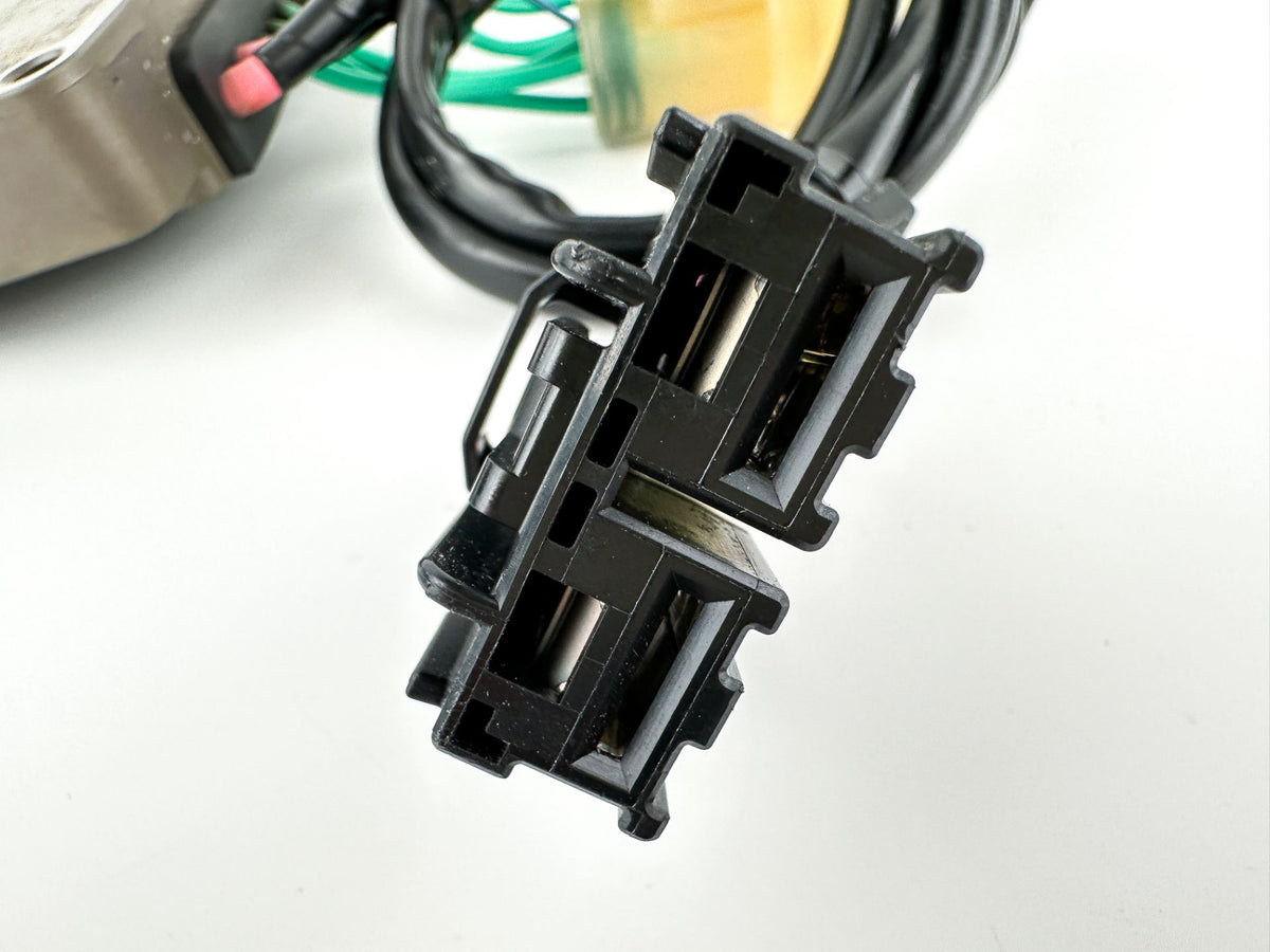 2014 Yamaha 200 HP 4 Stroke Outboard Rectifier & Regulator 6DA-81960-00-00 OEM