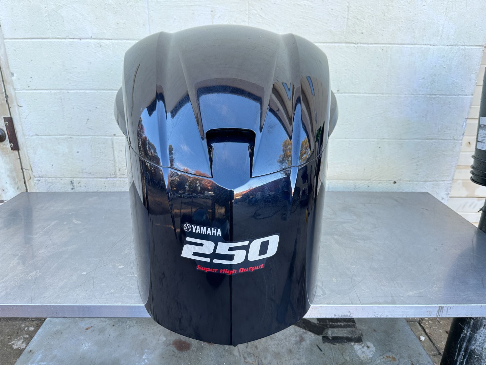 2016 Yamaha 250HP 4 Stroke VMAX Outboard Top Cowling 6CB-42610-04-00 OEM