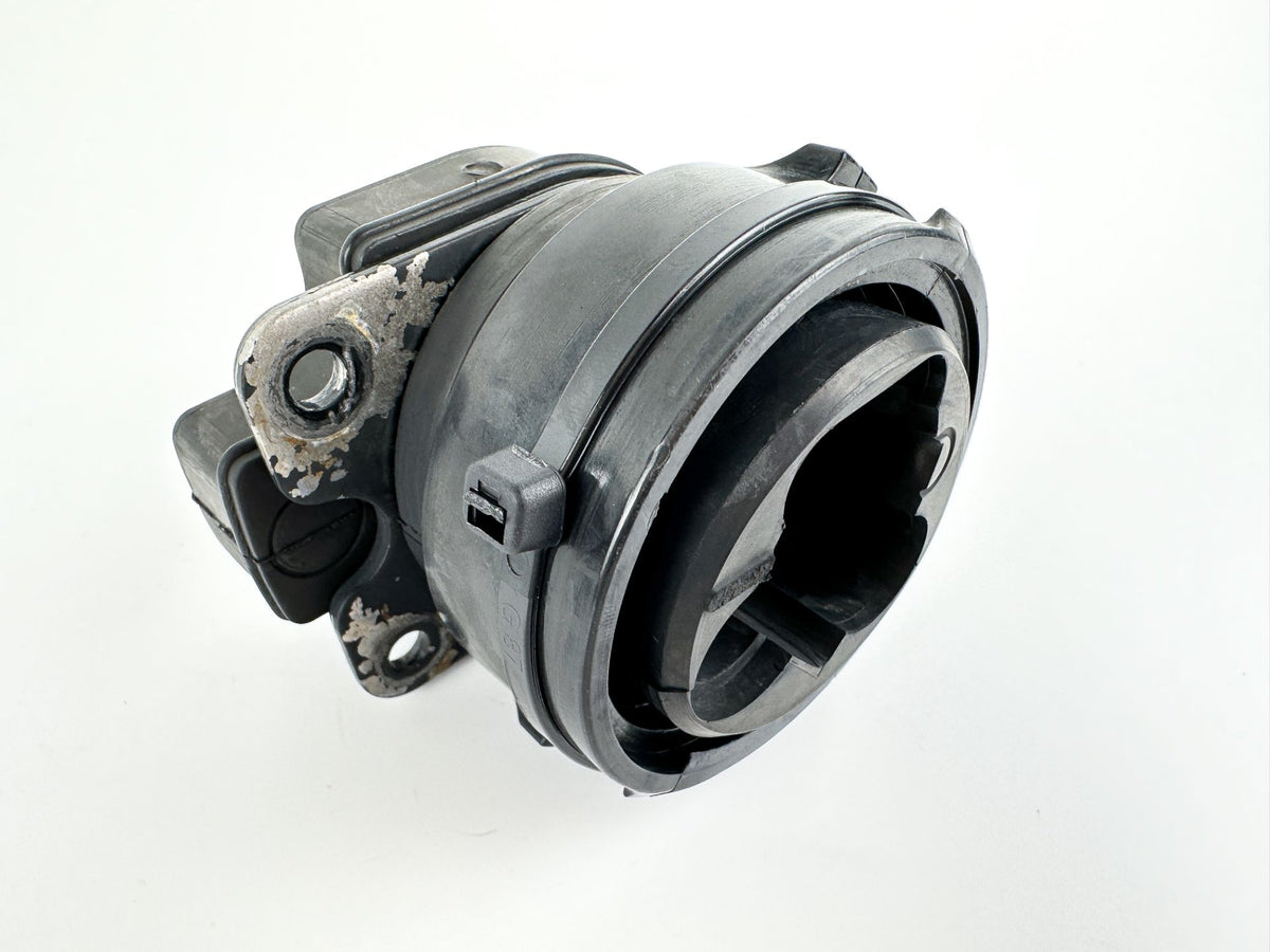 2014 Yamaha 300 HP 4 Stroke Outboard Cable Grommet 6CE-42725-02-00 OEM