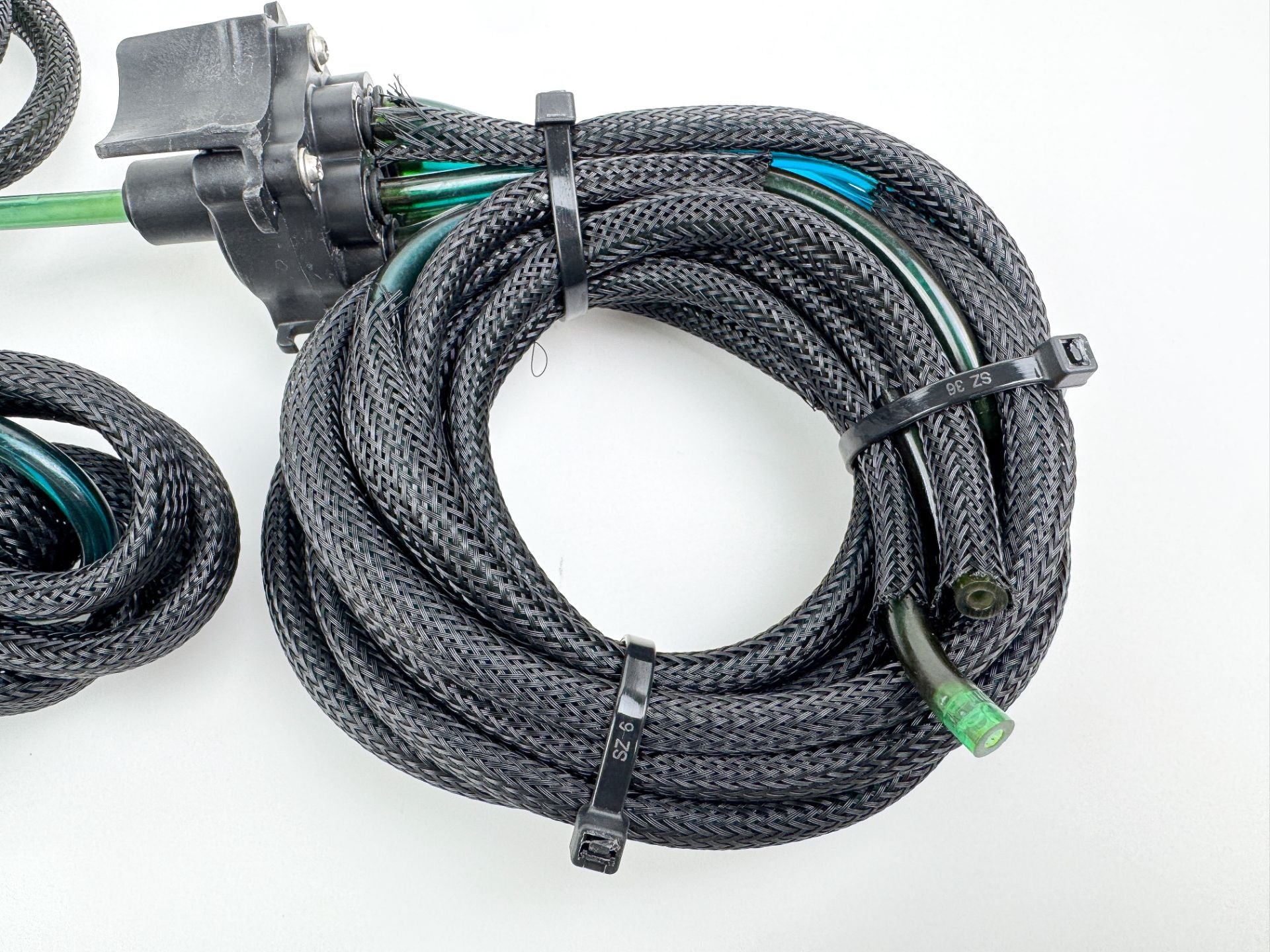 2008 Evinrude 300 HP 2 Stroke Outboard Oil Pump 5007639 OEM