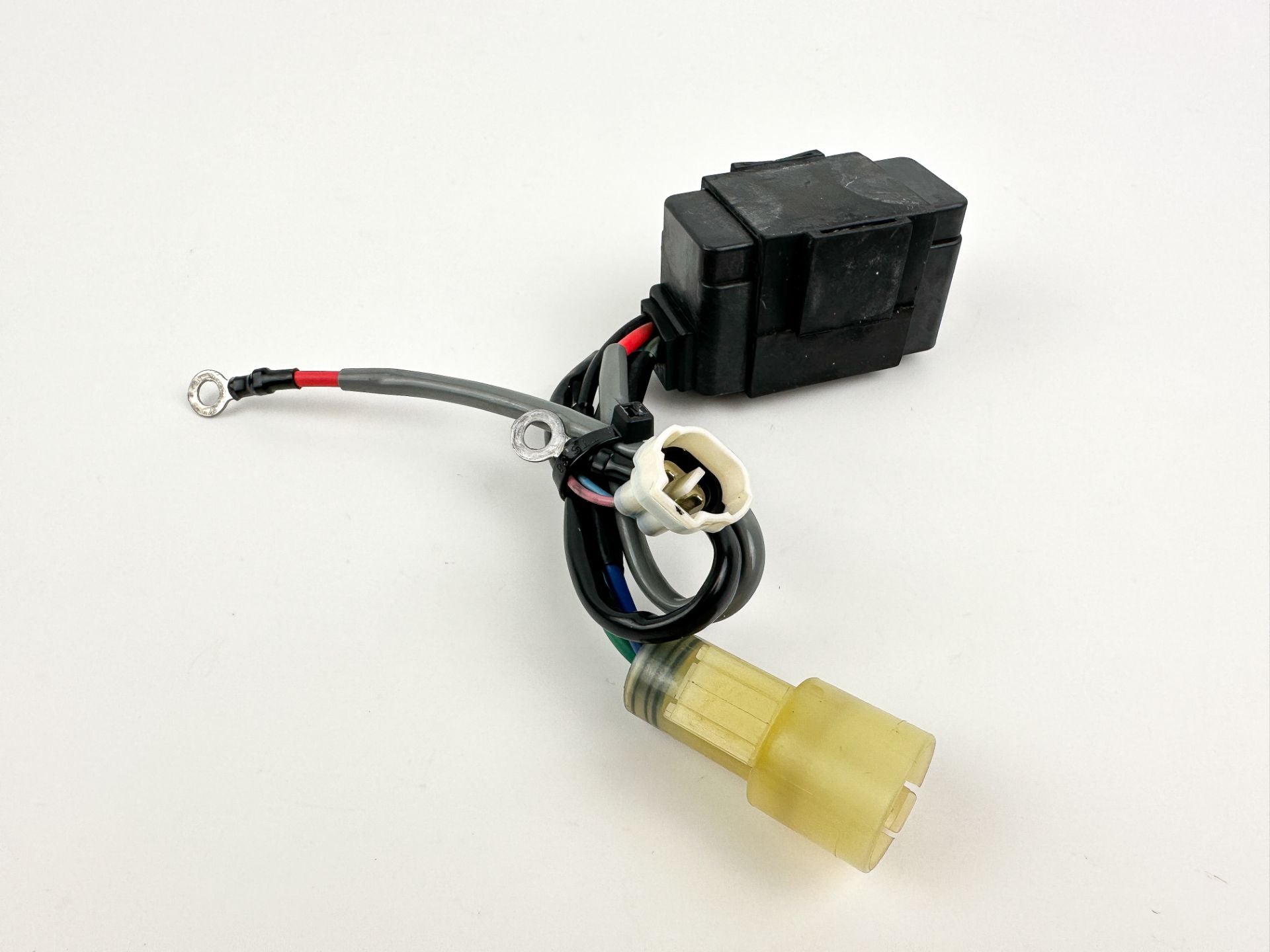2012 Suzuki 140 HP 4 Stroke Outboard Trim Tilt Relay 38410-93J12 OEM