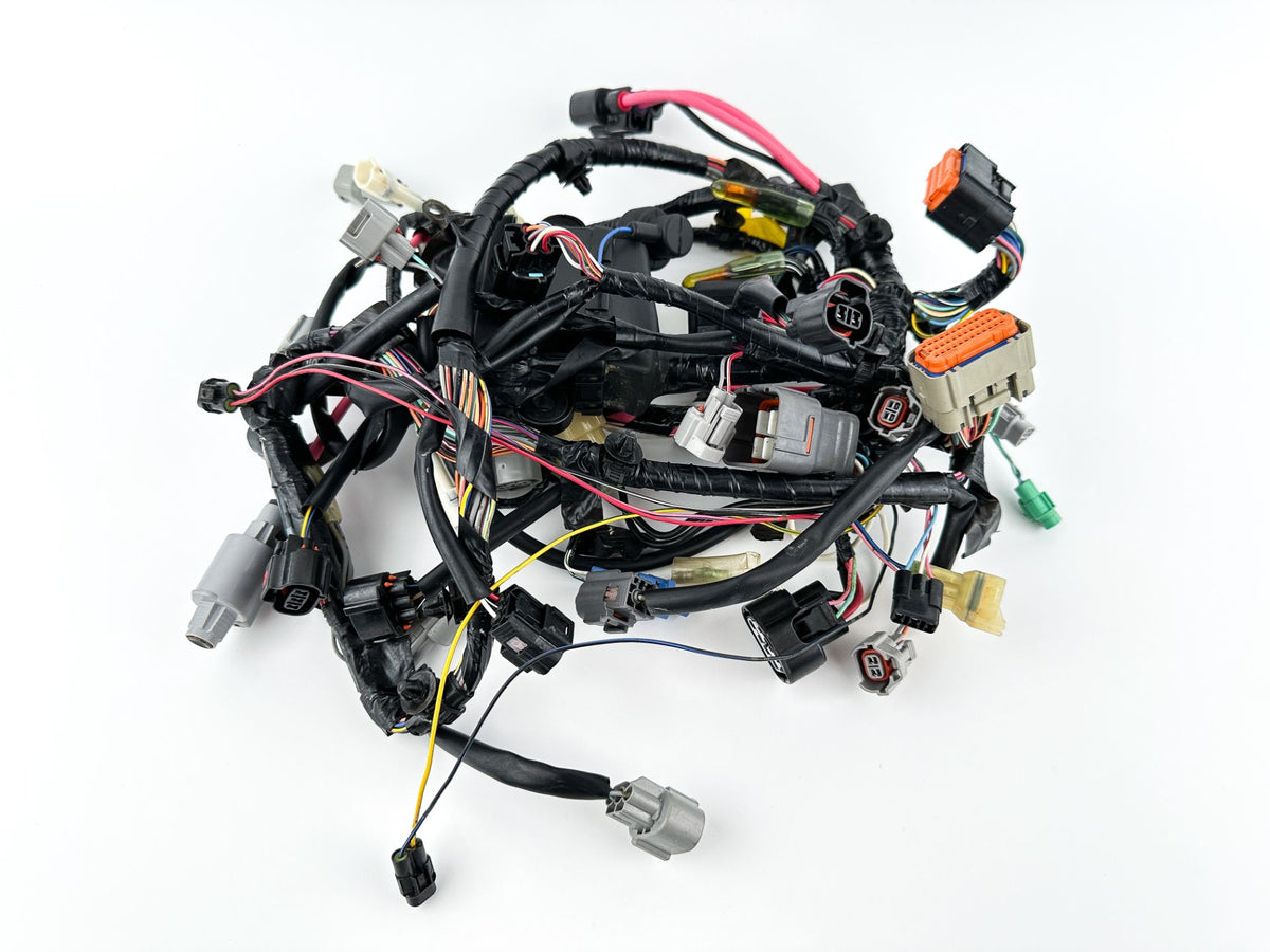 2017 Suzuki 200 HP 4 Stroke Outboard Engine Wire Harness 36610-96L51 OEM