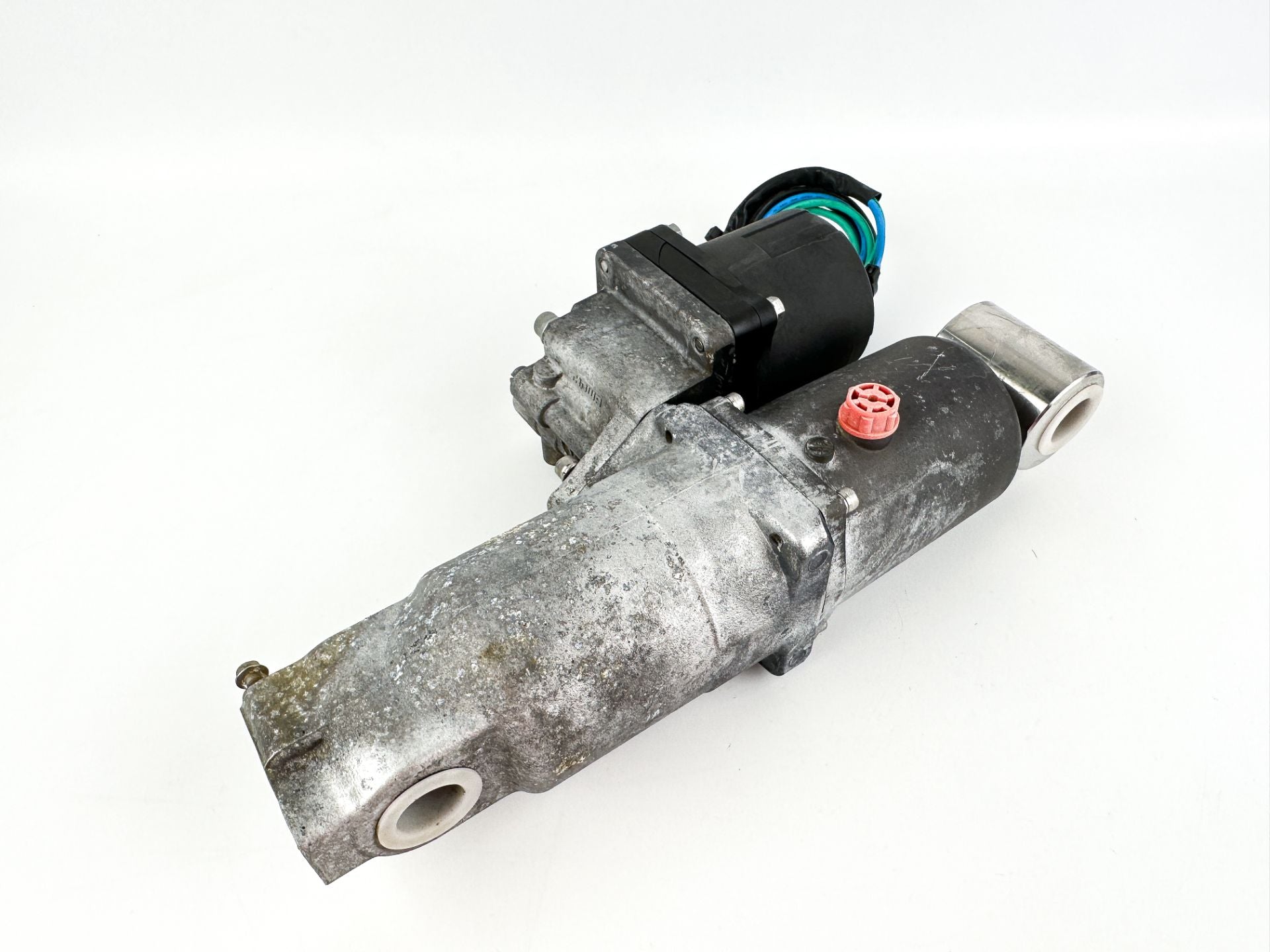 Johnson Evinrude Suzuki DF 70 90 115 HP Outboard Engine Tilt Trim Unit Assembly