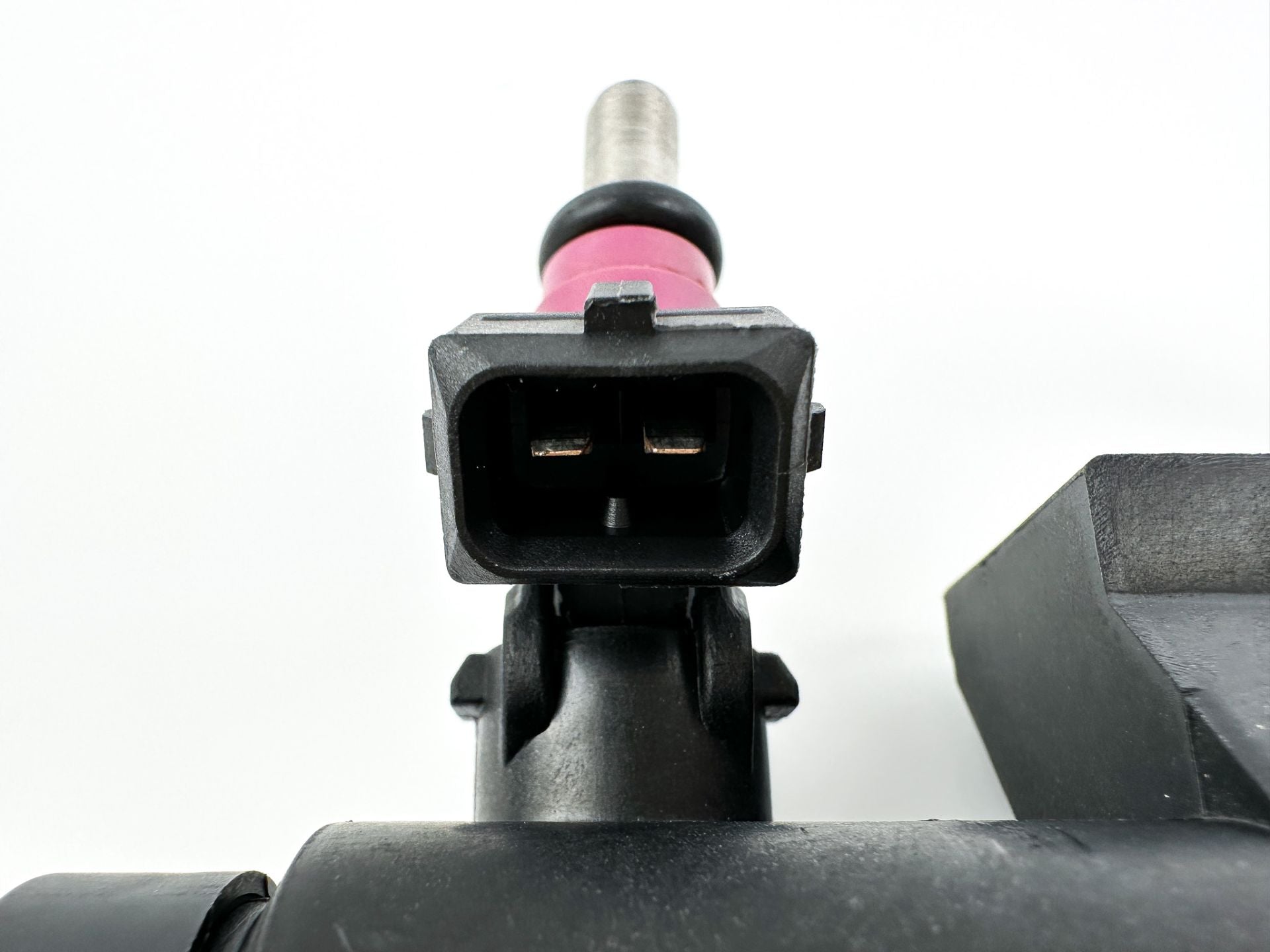 2014 Mercury 115 HP 4 Stroke Outboard Fuel Injector Set W/ Rail 8M0006027 OEM