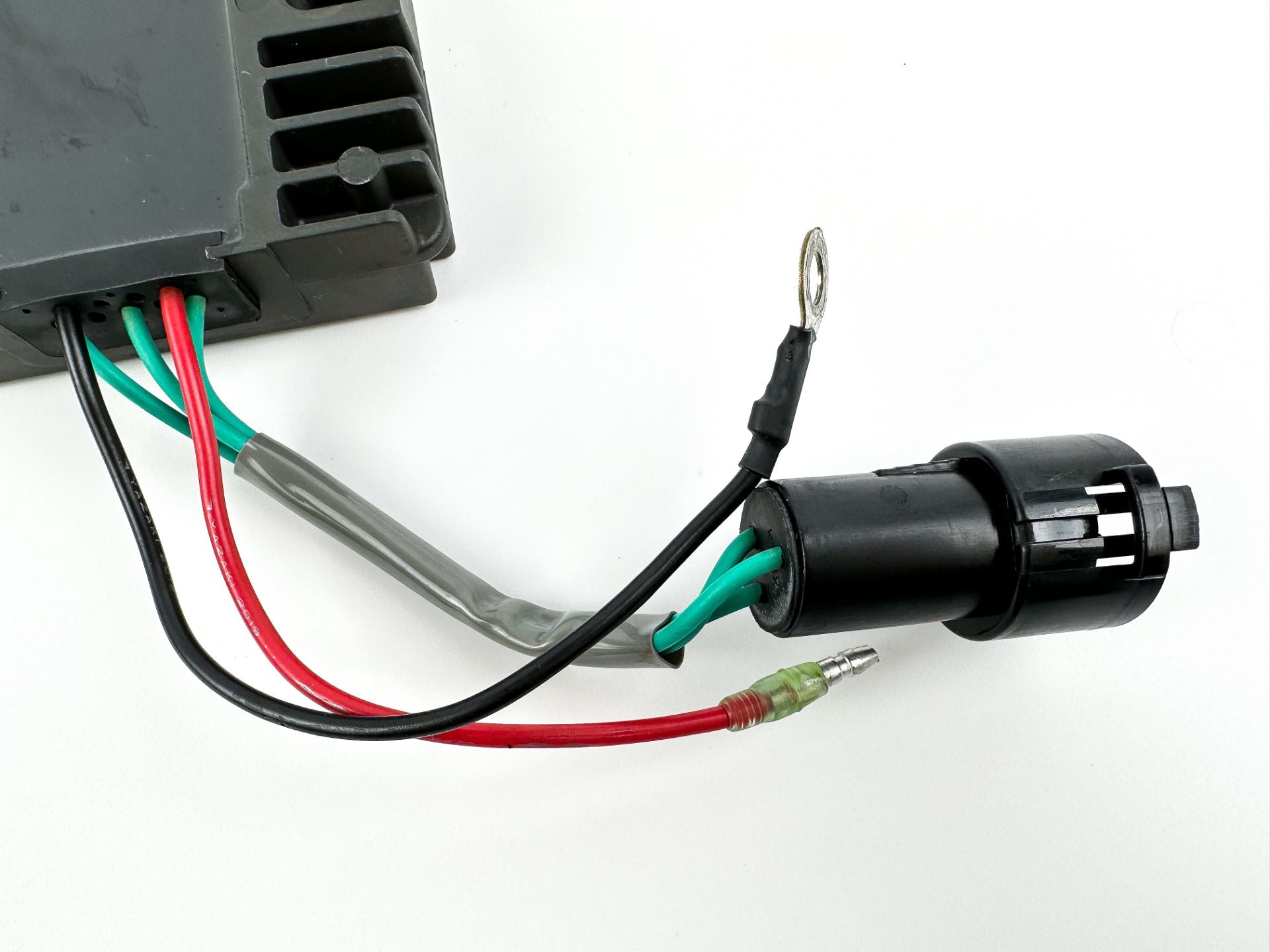 2000 Yamaha 100 HP 4 Stroke Outboard Rectifier & Regulator 67F-81960-00-00 OEM