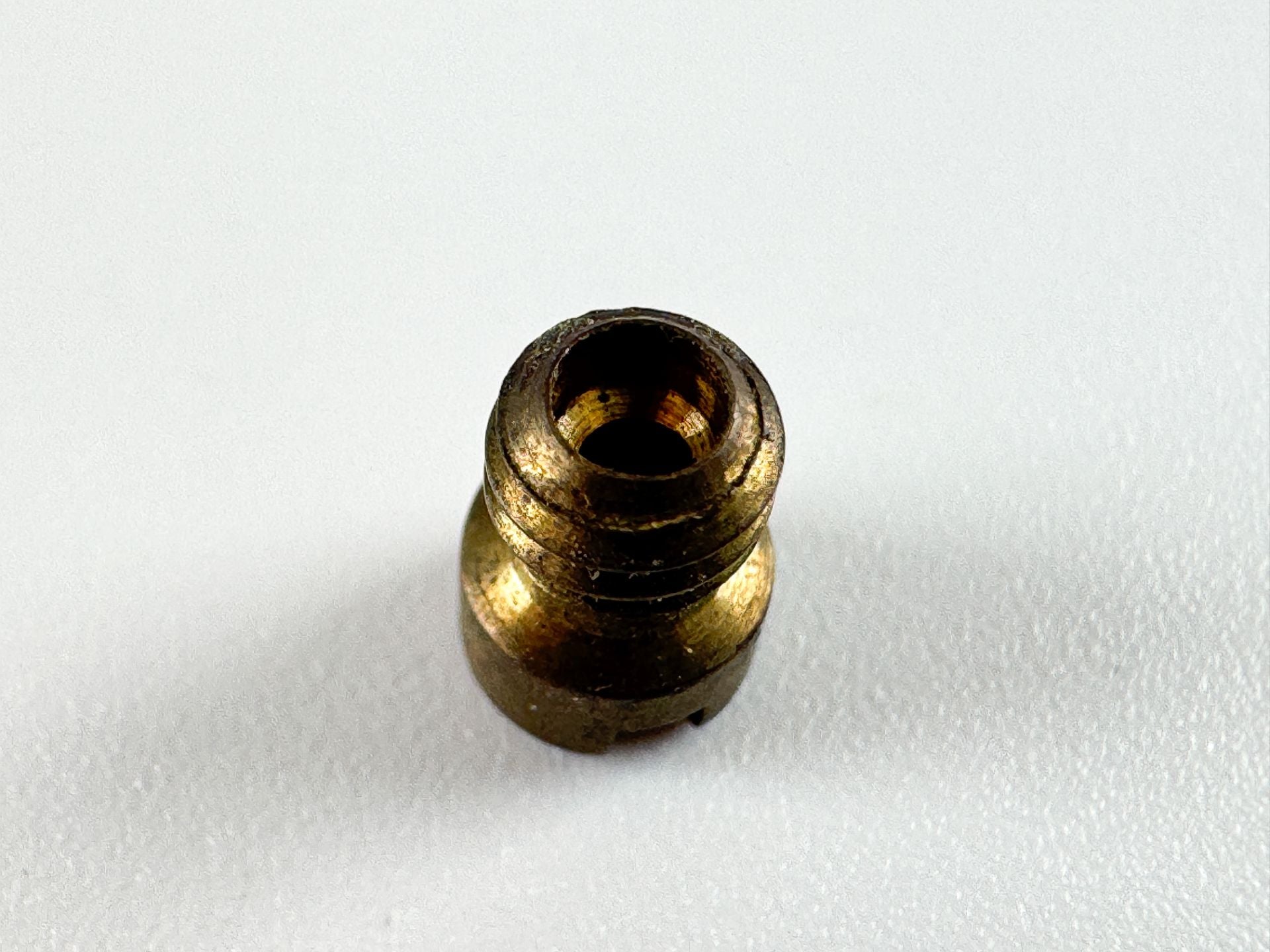 Evinrude Johnson New Old OEM Orifice Plug No. 61 0324977