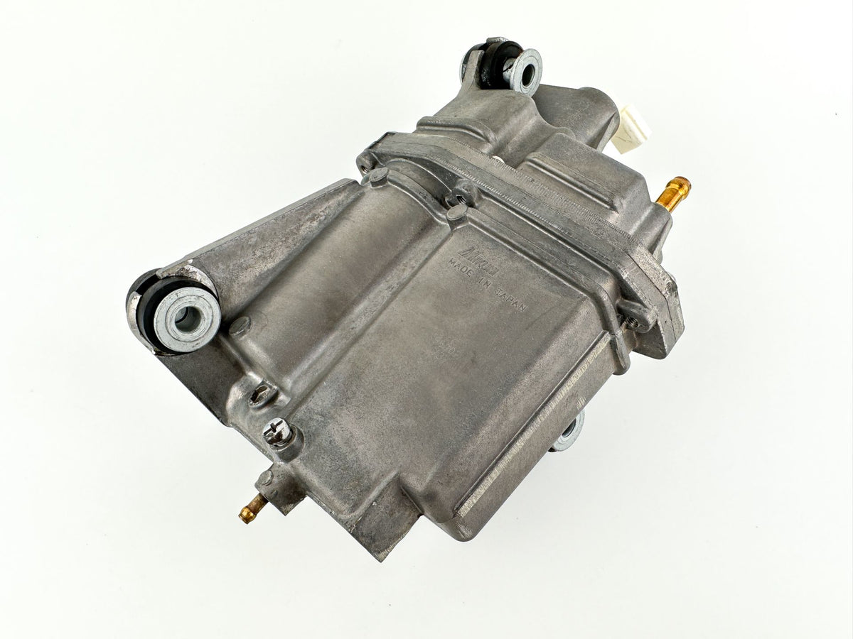 2017 Suzuki 200 HP 4 Stroke Outboard Vapor Separator Tank VST 15600-96J30 OEM