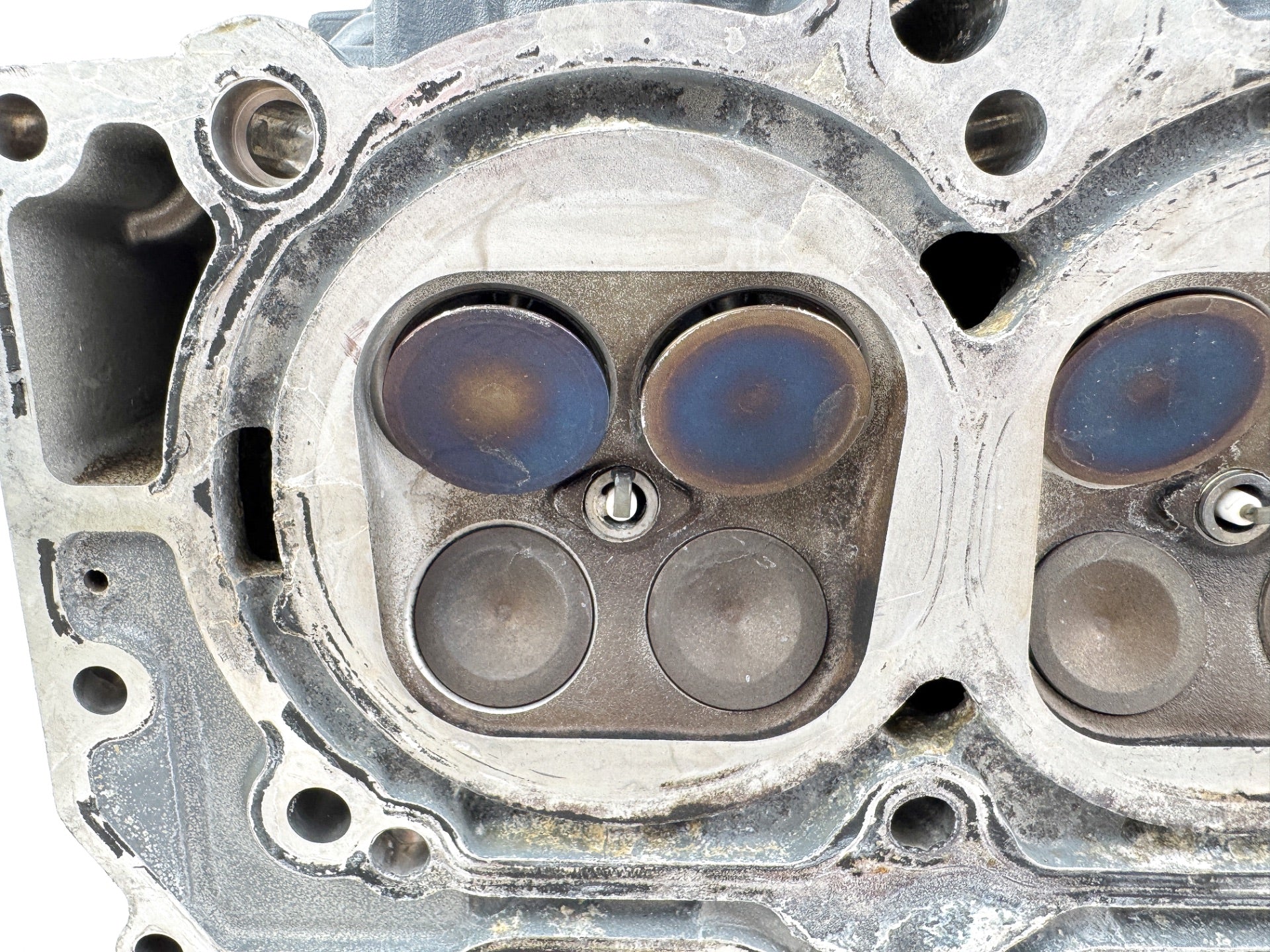 Yamaha F150 150HP 4 Stroke Outboard Cylinder Head Complete 63P-W009A-02-9S