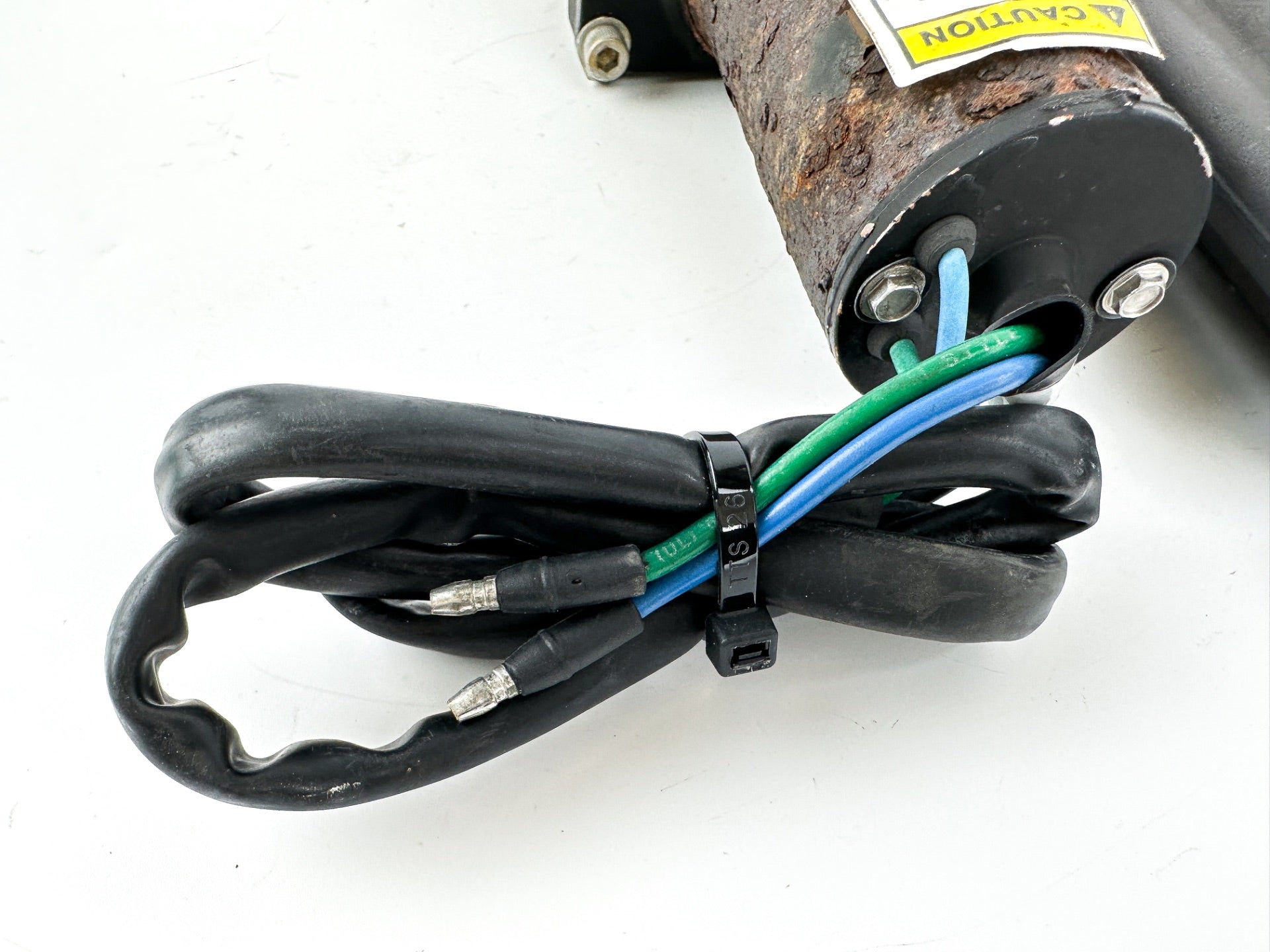 2005 Mercury 50 HP 2 Stroke Outboard Power Trim Tilt Unit 822344T10 OEM