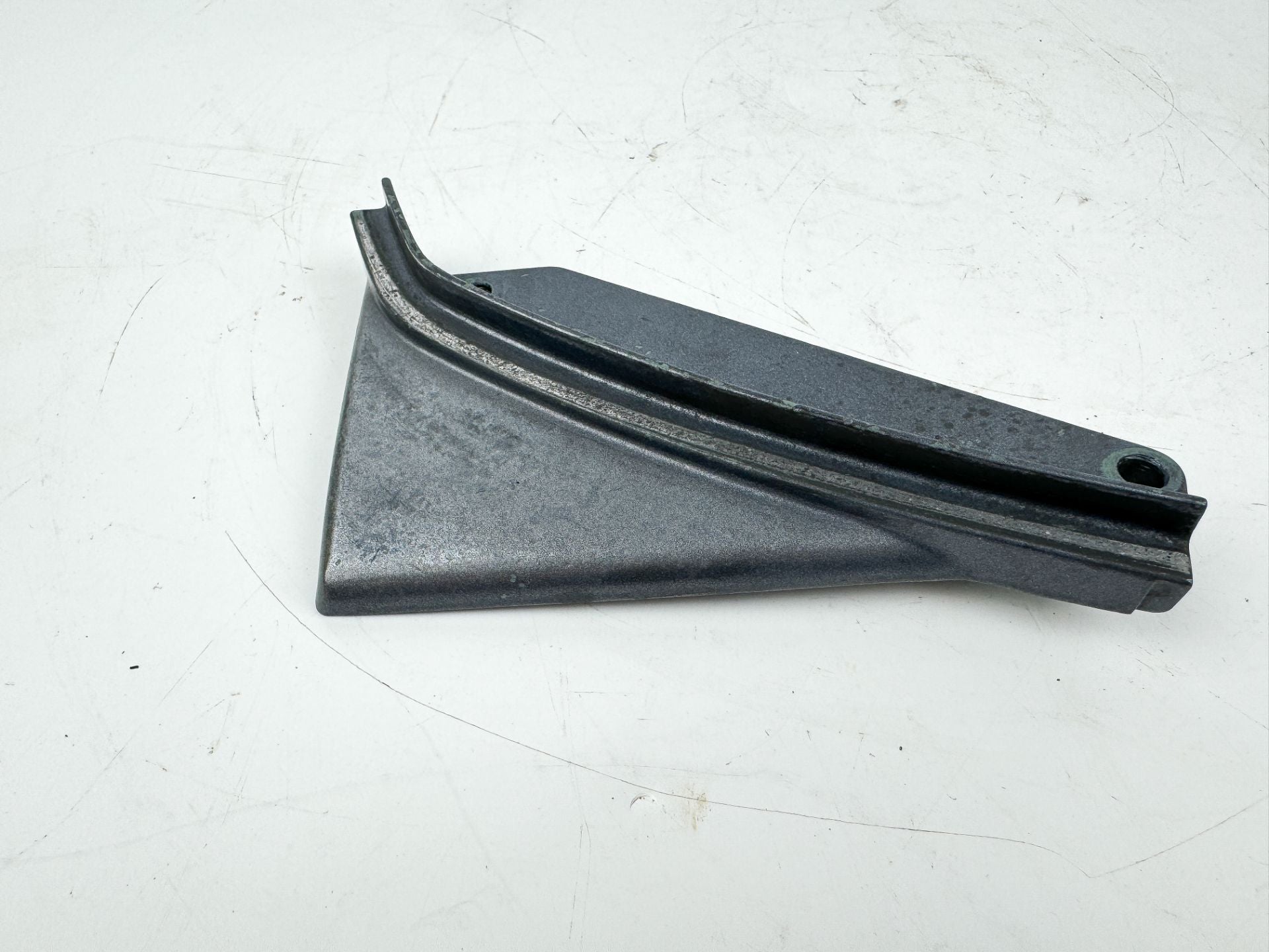 2005 Yamaha 115 HP 4 Stroke Outboard Cable Cover Plate OEM