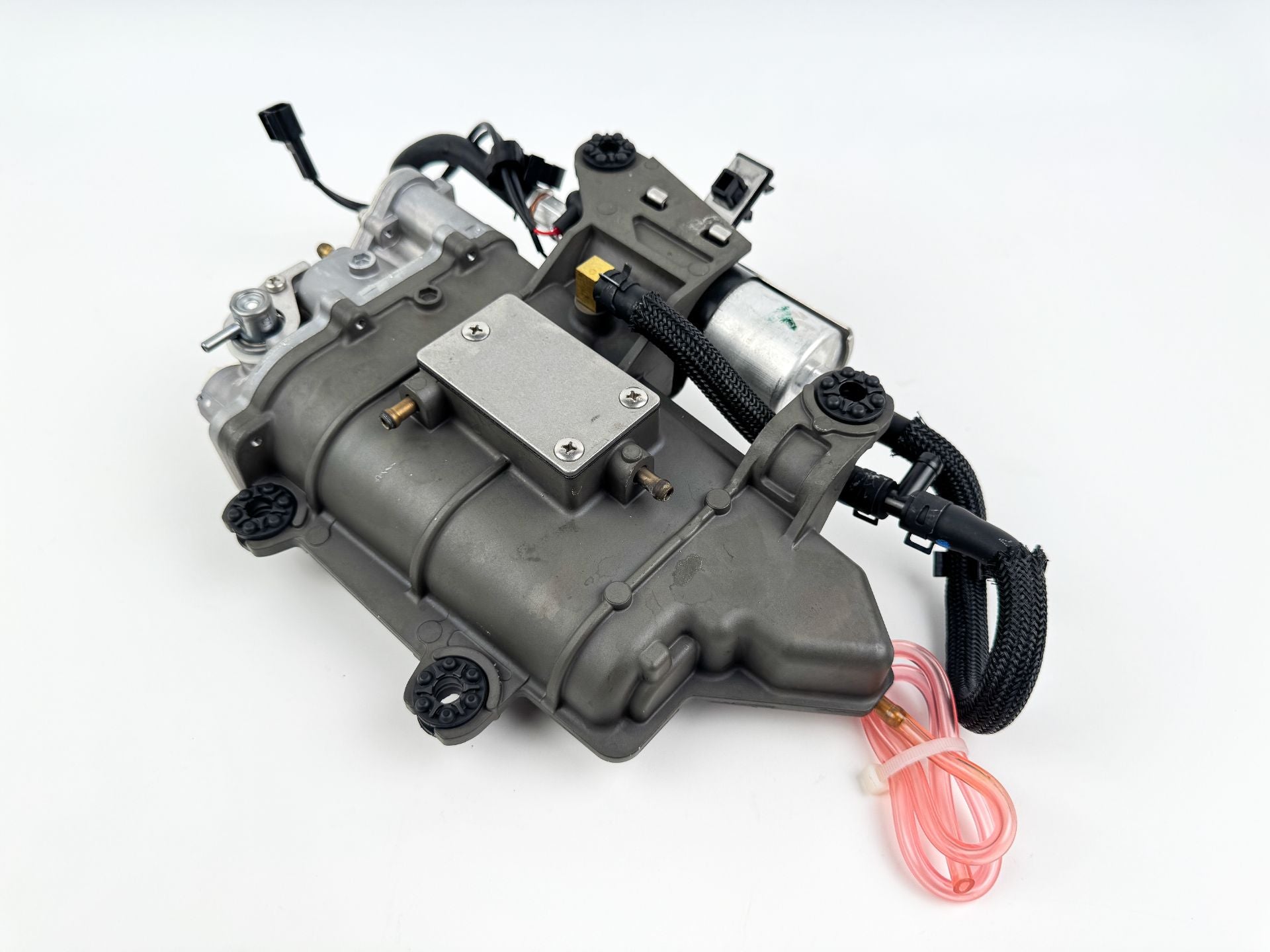 2013 Yamaha 250 HP 4 Stroke Outboard VST Float Chamber Assembly 6CB-14180-05-00 OEM