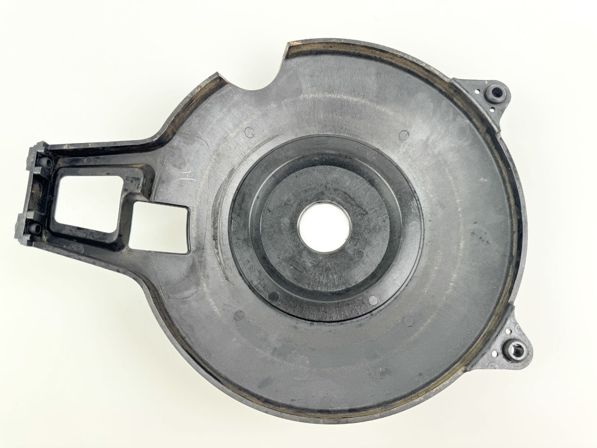 1988 Yamaha 130 HP 2 Stroke Outboard Flywheel Cover 6E5-81337-00-00 OEM