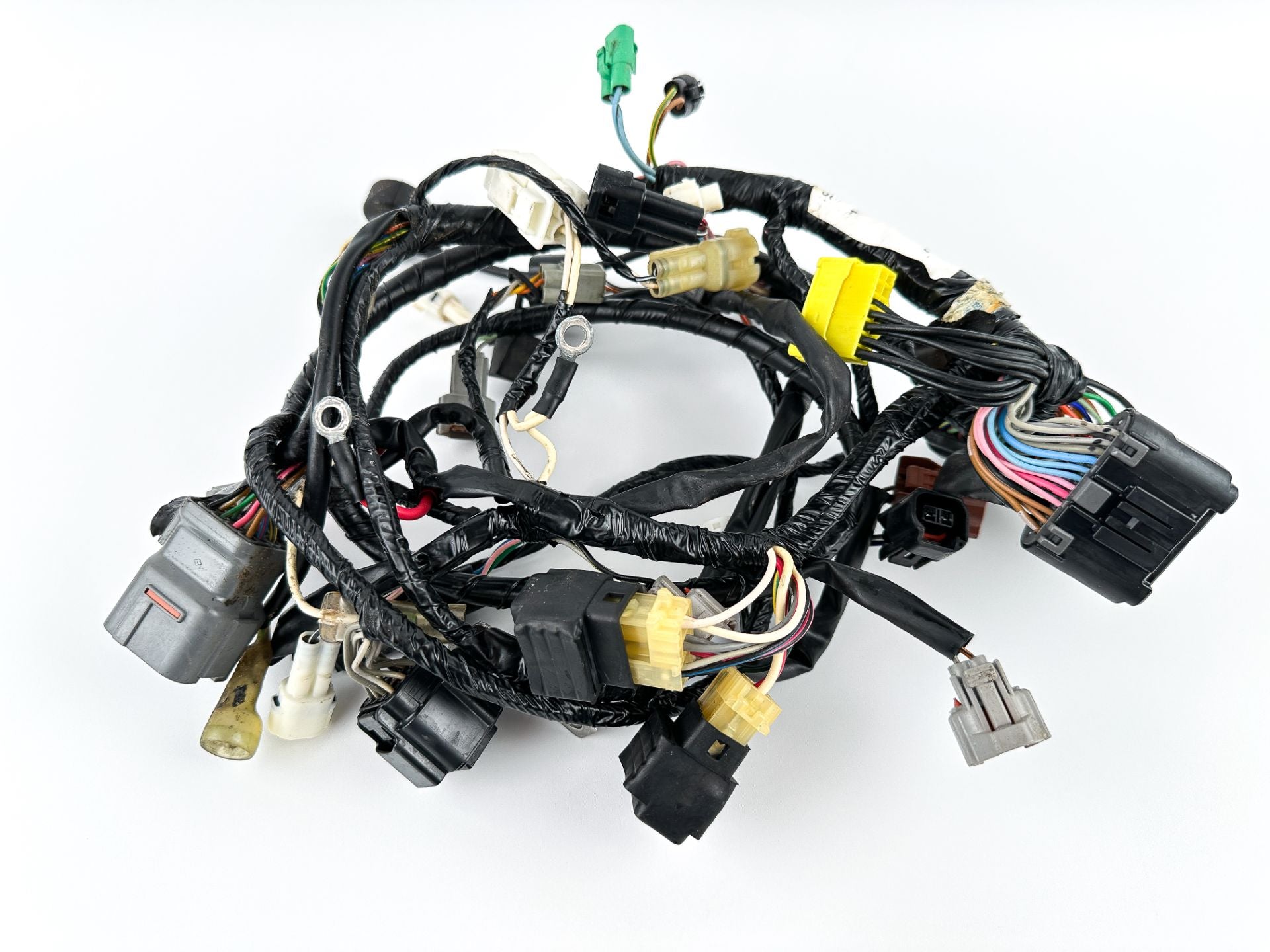2011 Suzuki 140 HP 4 Stroke Outboard Engine Wire Harness 36610-90J92 OEM