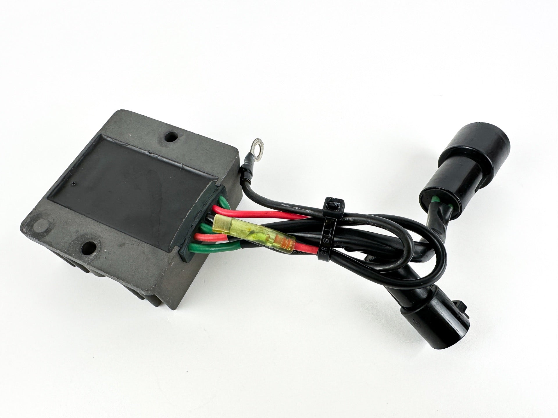 2004 Yamaha 150 HP 2 Stroke Outboard Rectifier & Regulator 6R3-81960-10-00 OEM
