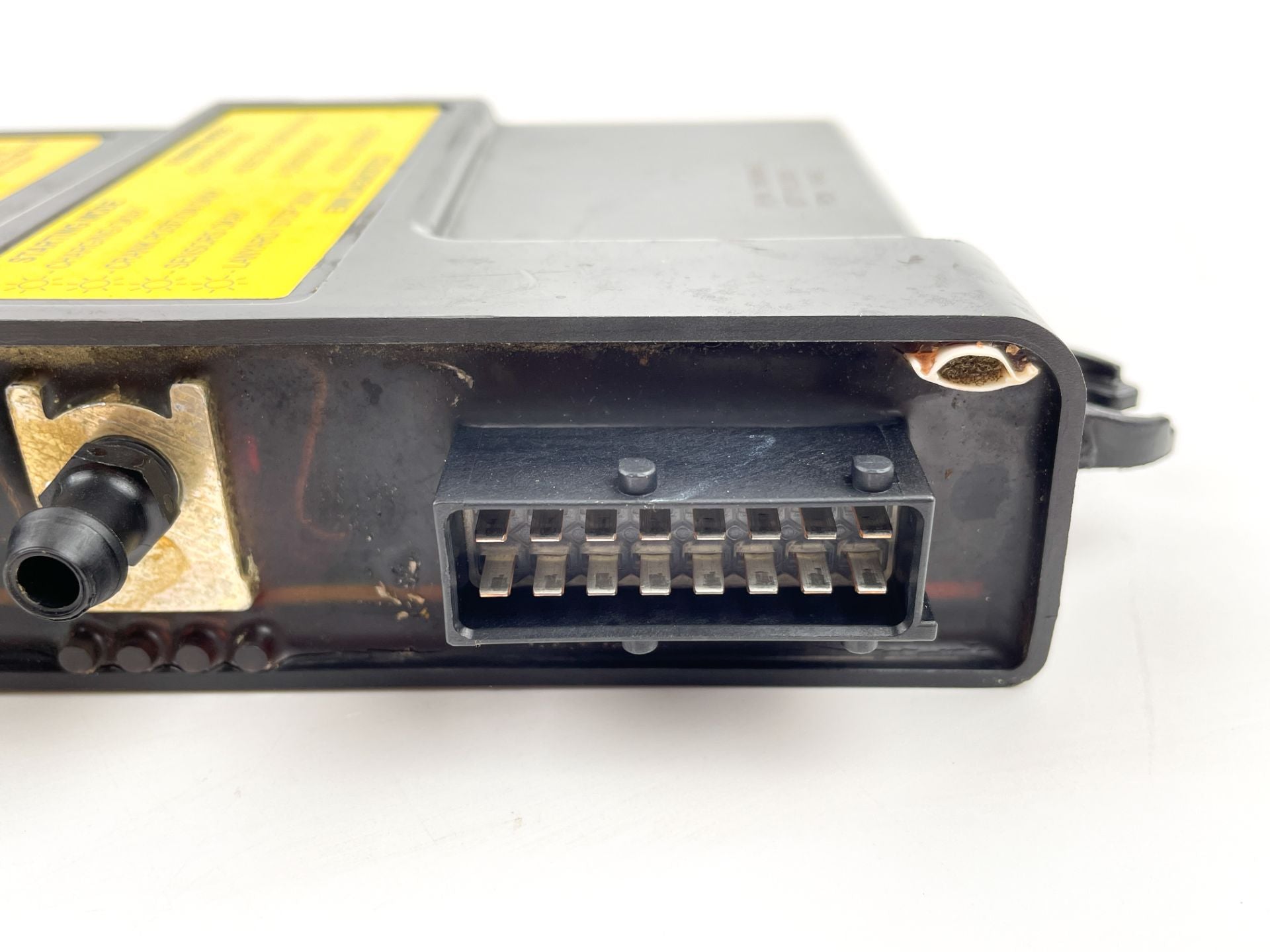 2011 Evinrude 50 HP 2 Stroke Outboard Engine Control Unit ECU 0587128 OEM