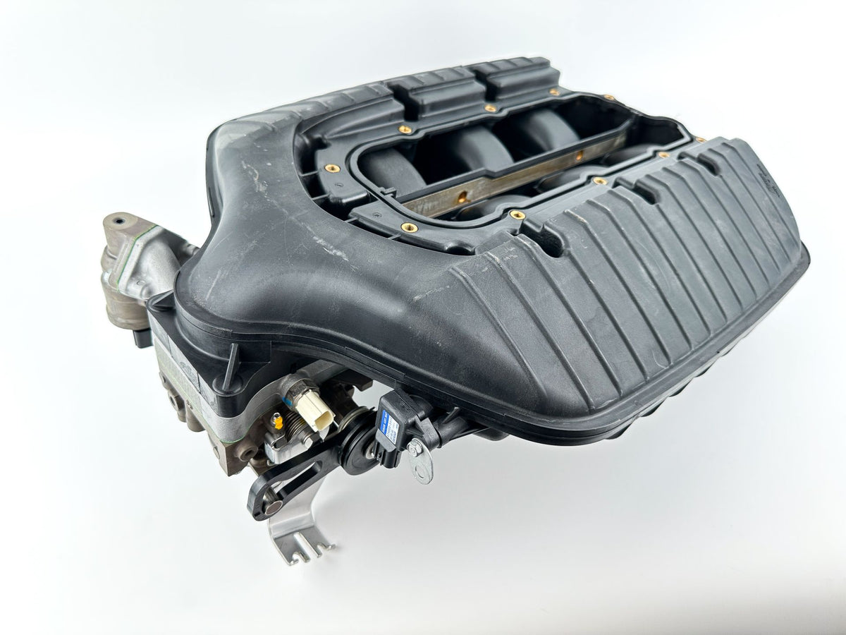 2007 Honda 225 HP 4 Stroke Outboard Intake Manifold 17110-ZY3-003 OEM