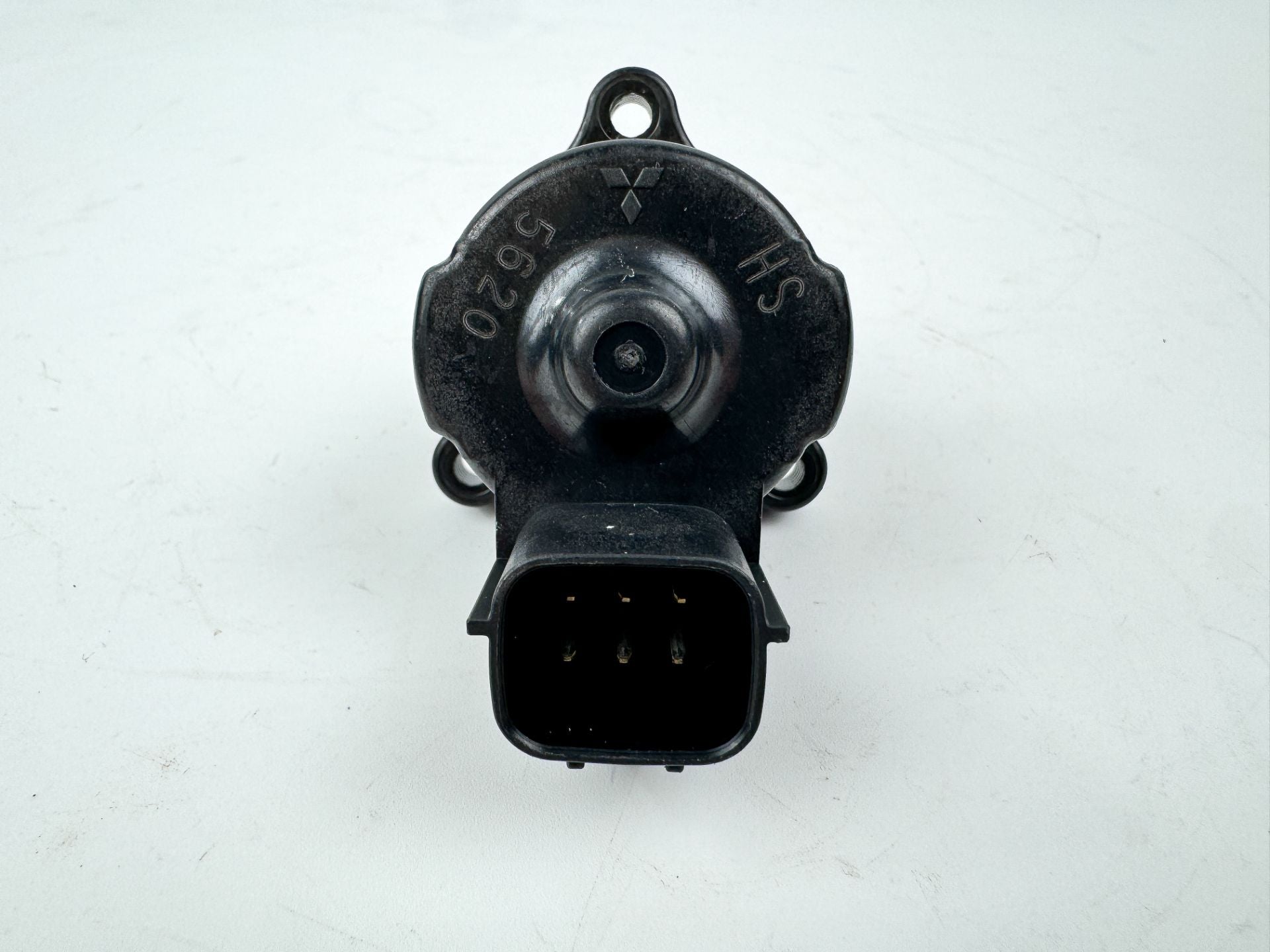 2016 Suzuki 40 HP 4 Stroke Outboard IAC Idle Air Control Valve 18137-88L02 OEM