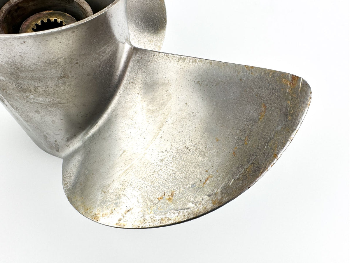 Yamaha 3 Blade Stainless Steel SS Prop Propeller 15 1/4" x 15 P 6G5-45970-02-98